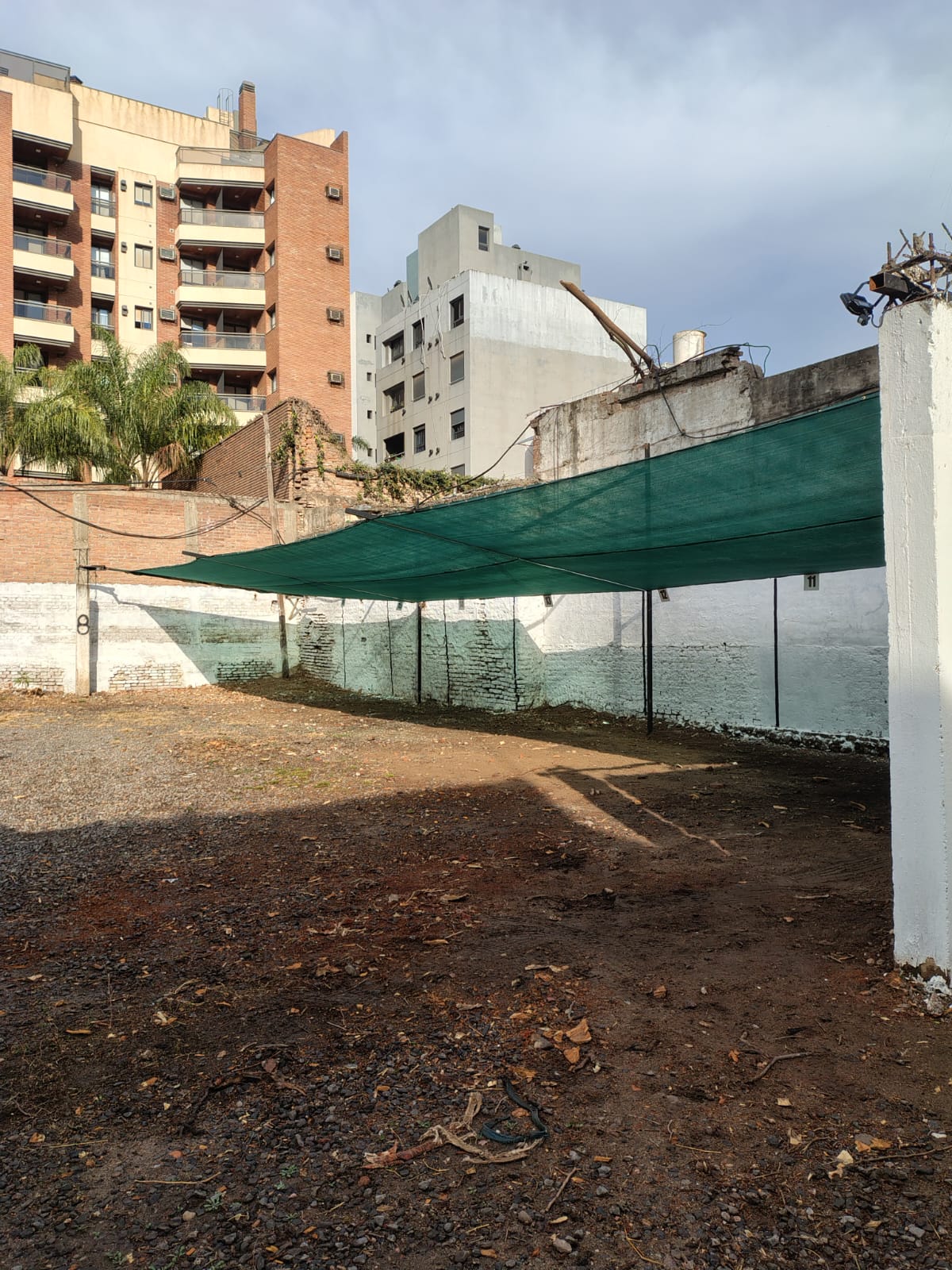 ALQUILER COCHERAS SOBRE BV SAN JUAN ZONA TRIBUNALES