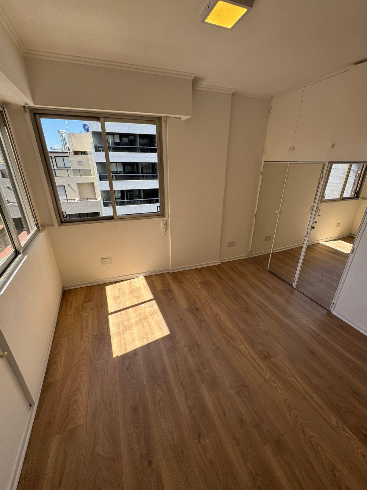 VENTA DE DEPARTAMENTO DOS DORMITORIOS NUEVA CORDOBA, YRIGOYEN 100 - PISO ALTO