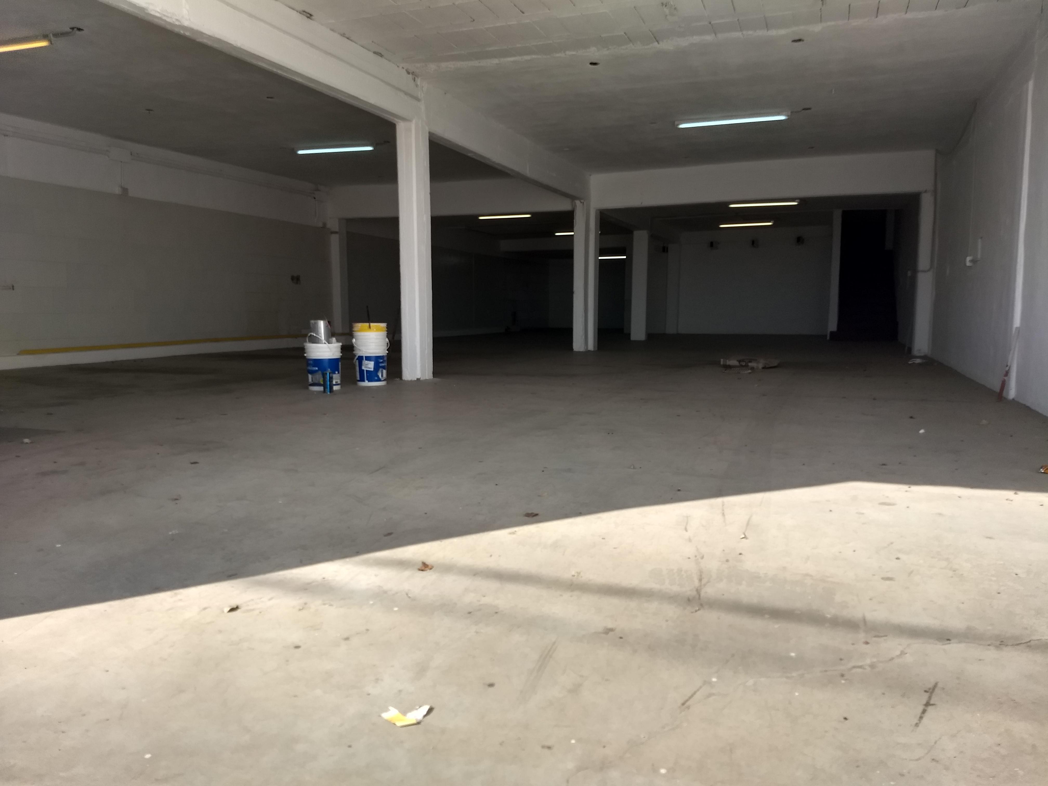 B ESCOBAR - GALPON  DEPOSITO - IMPECABLE!..