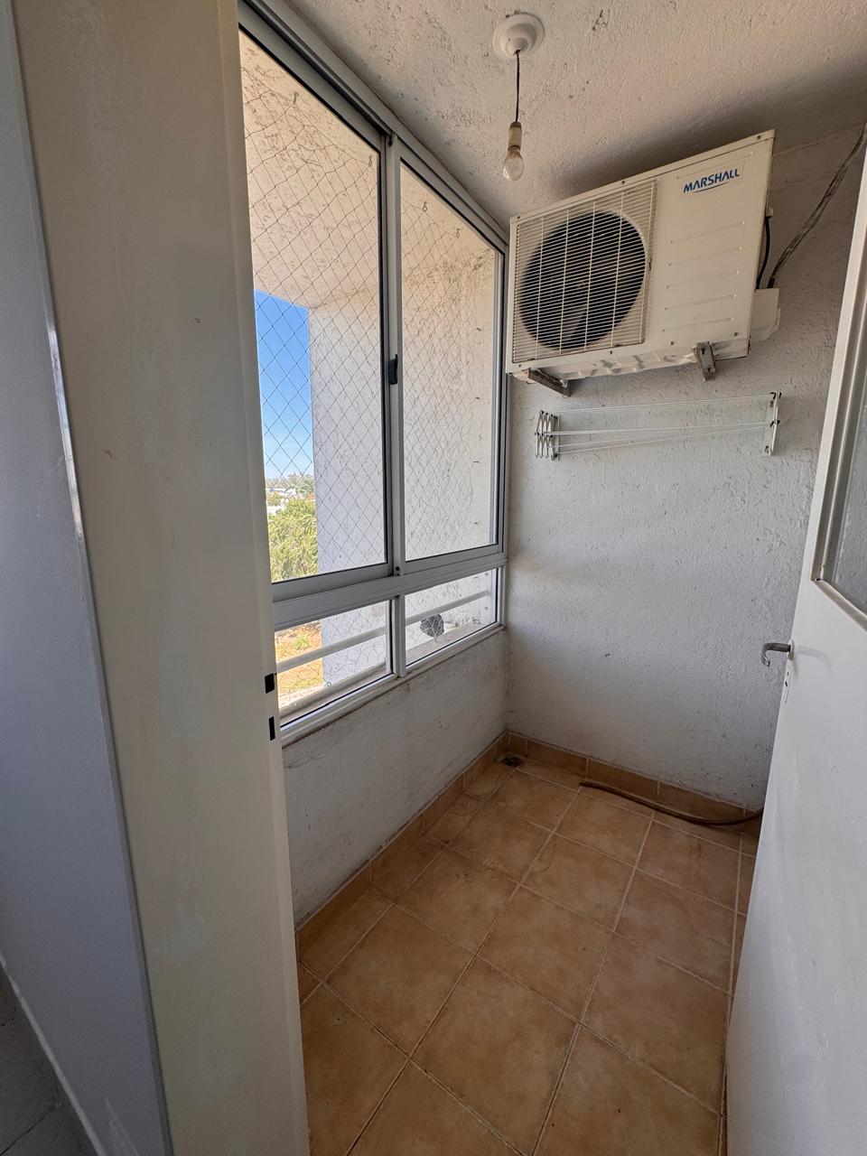 Depto 2 habitaciones con cochera