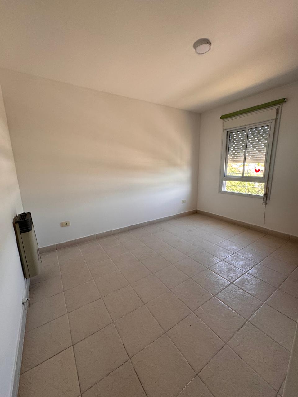 Depto 2 habitaciones con cochera