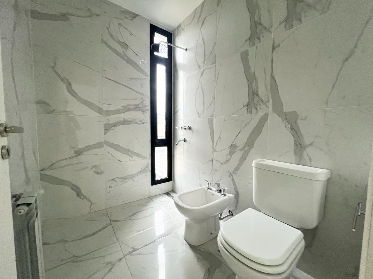 Duplex en Prados De Manantiales - 2 Dorm barrio cerrado