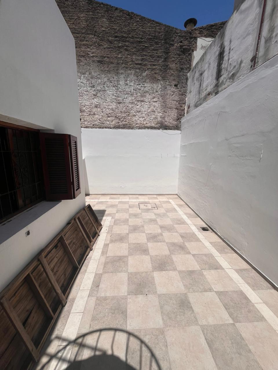 ALQUILER CASA 3 Dormitorios Patio Alberdi