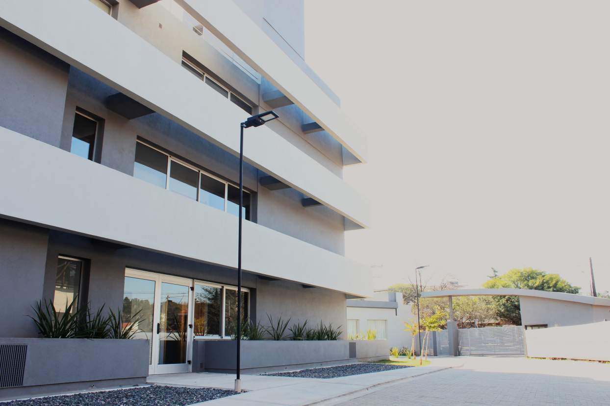 ALQUILER Depto 2 Dormitorios Cochera Housing ESTRENAR