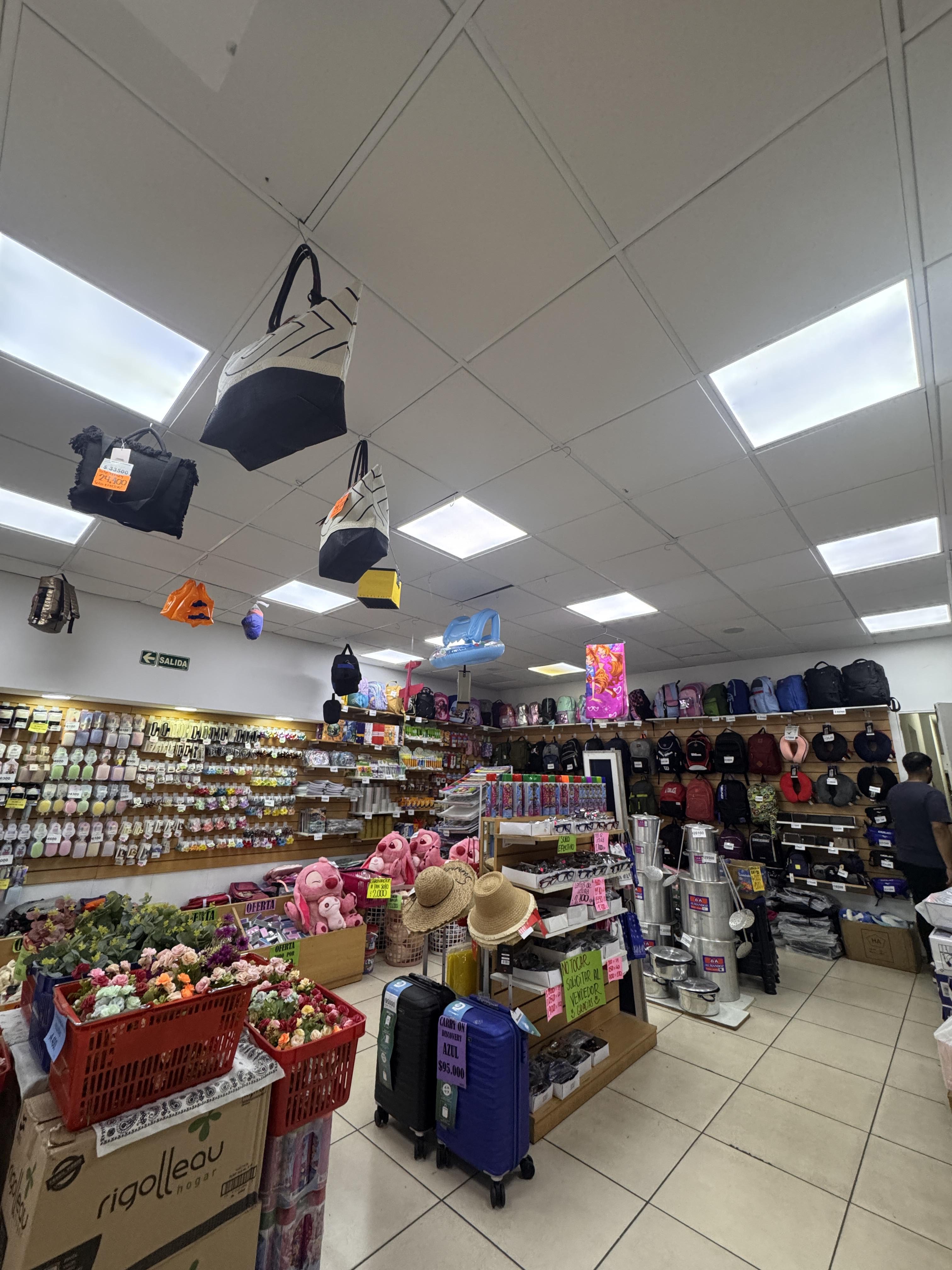 8 Metros De Vidriera En San Martín