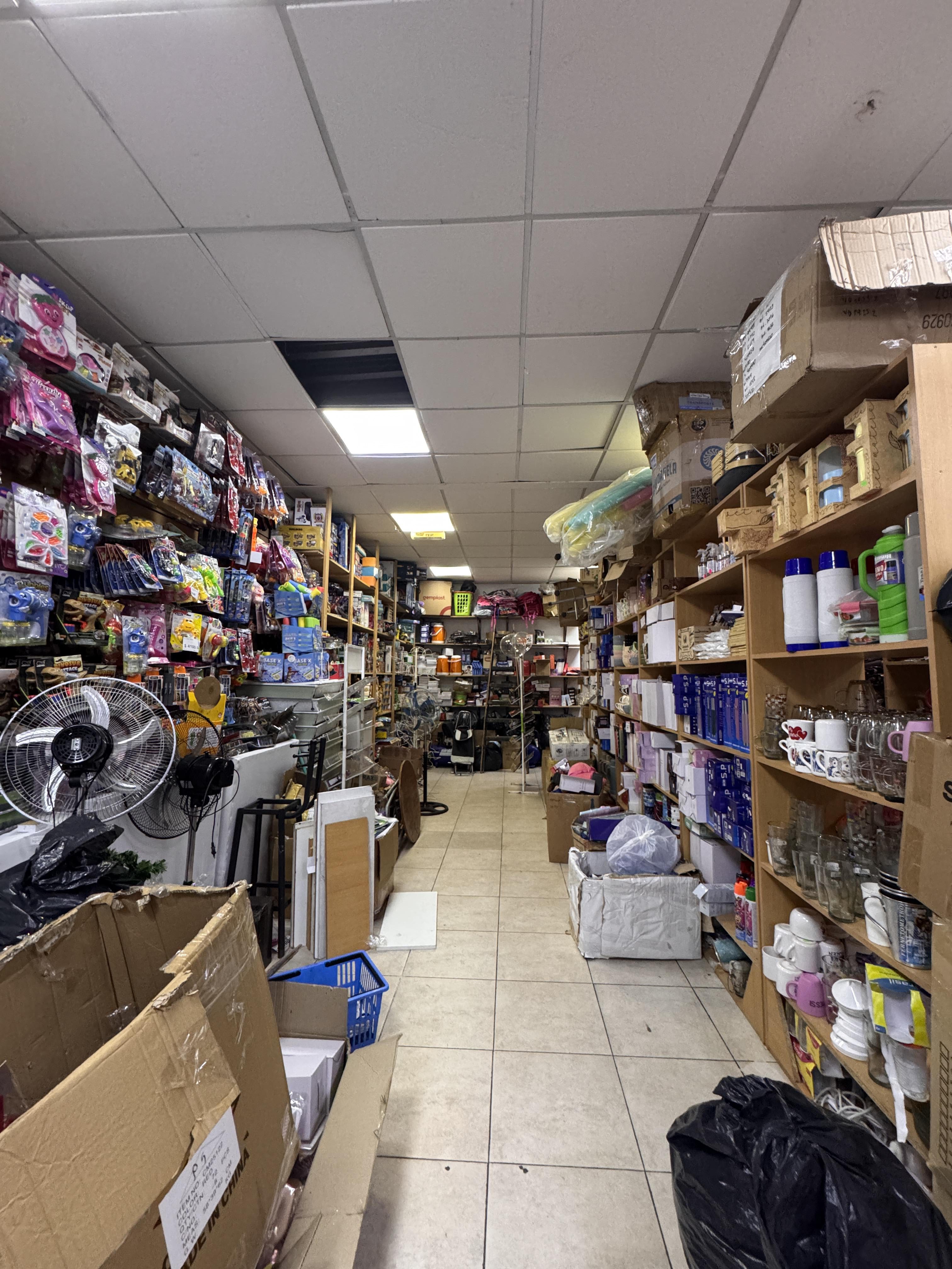 8 Metros De Vidriera En San Martín