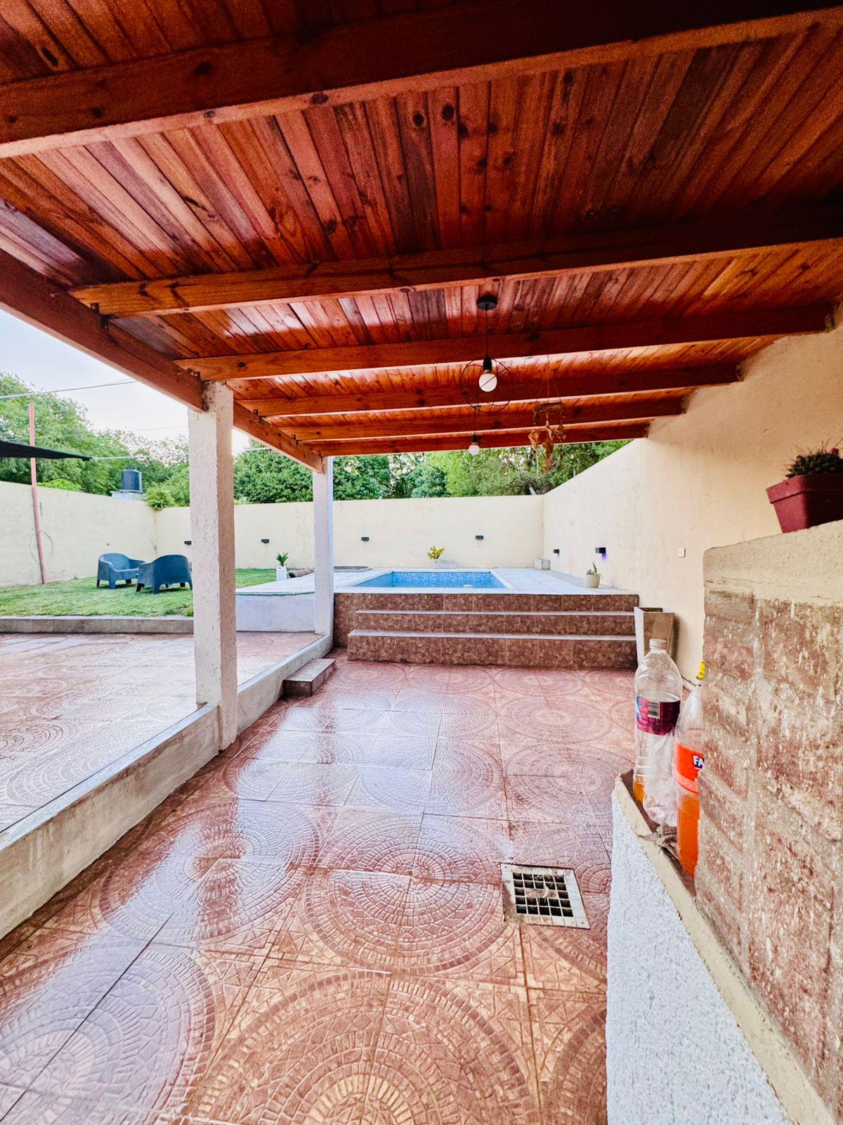 GMLPROPIEDADES ALQUILA CASA EN B VALLE ALEGRE