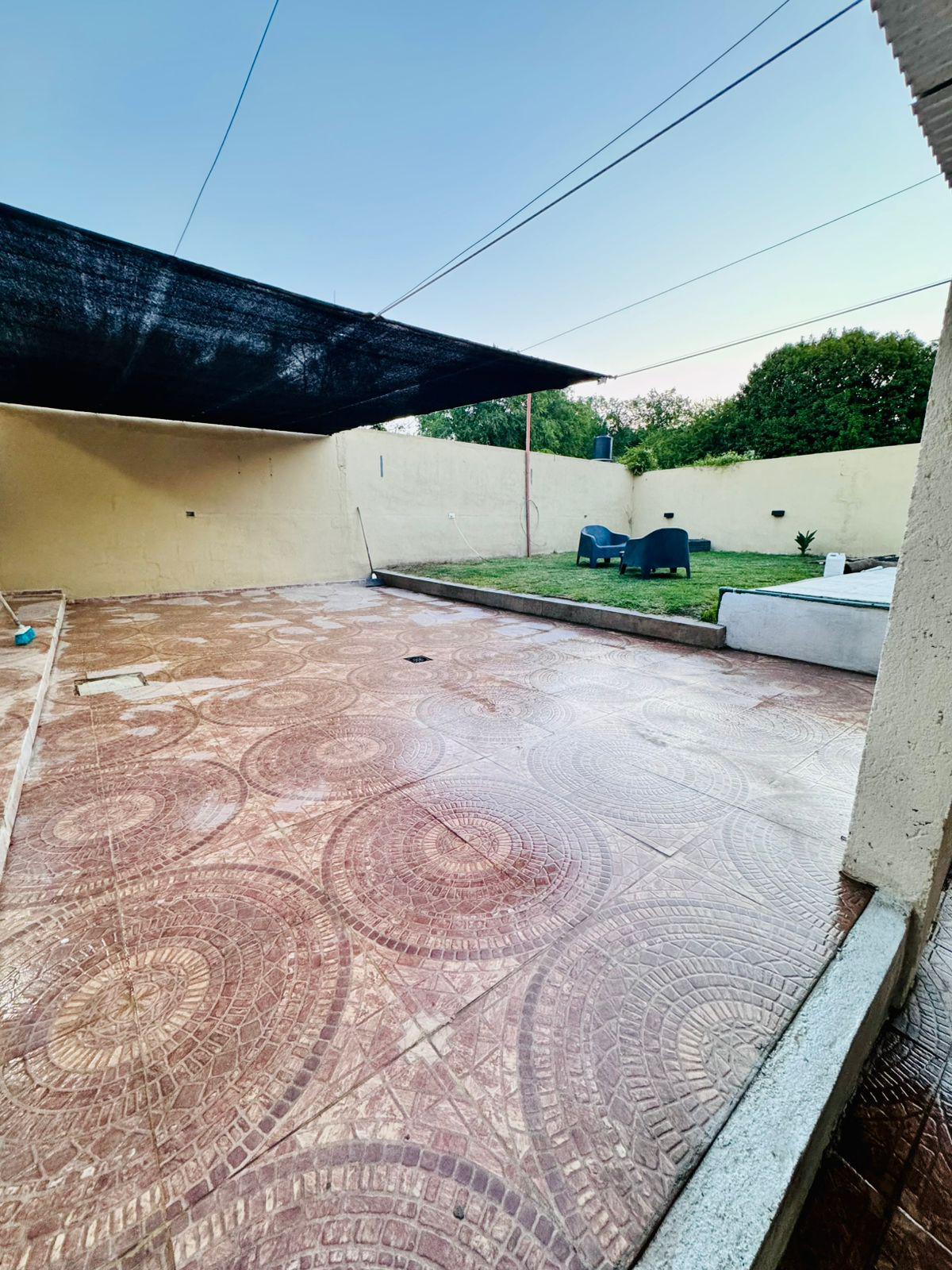 GMLPROPIEDADES ALQUILA CASA EN B VALLE ALEGRE