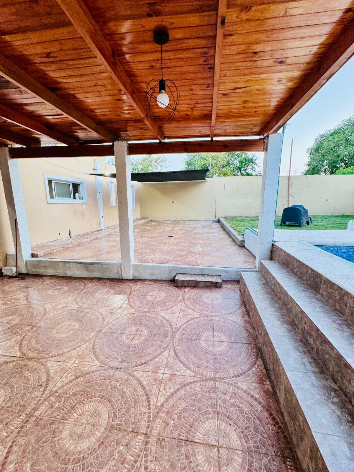 GMLPROPIEDADES ALQUILA CASA EN B VALLE ALEGRE