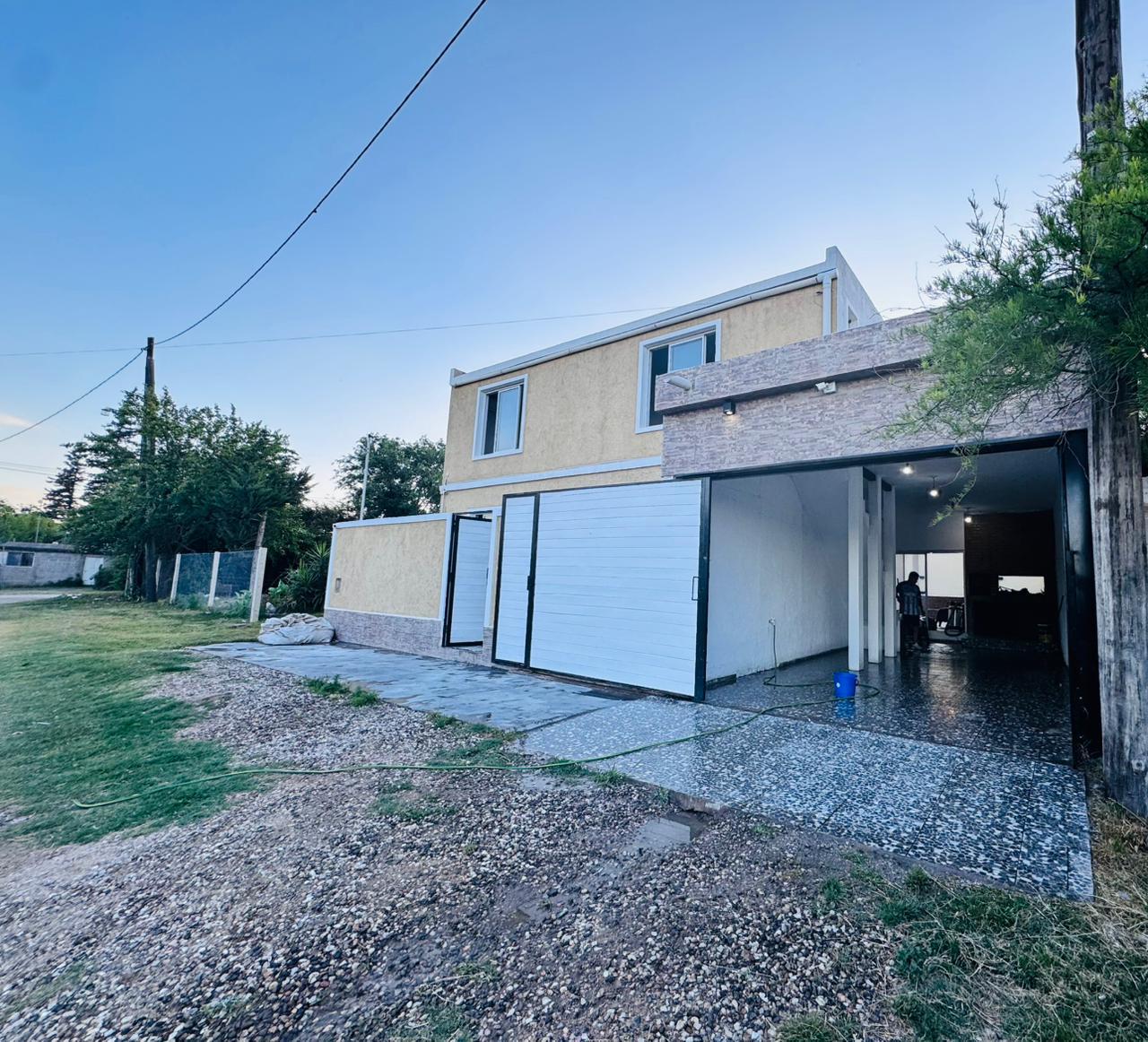 GMLPROPIEDADES ALQUILA CASA EN B VALLE ALEGRE