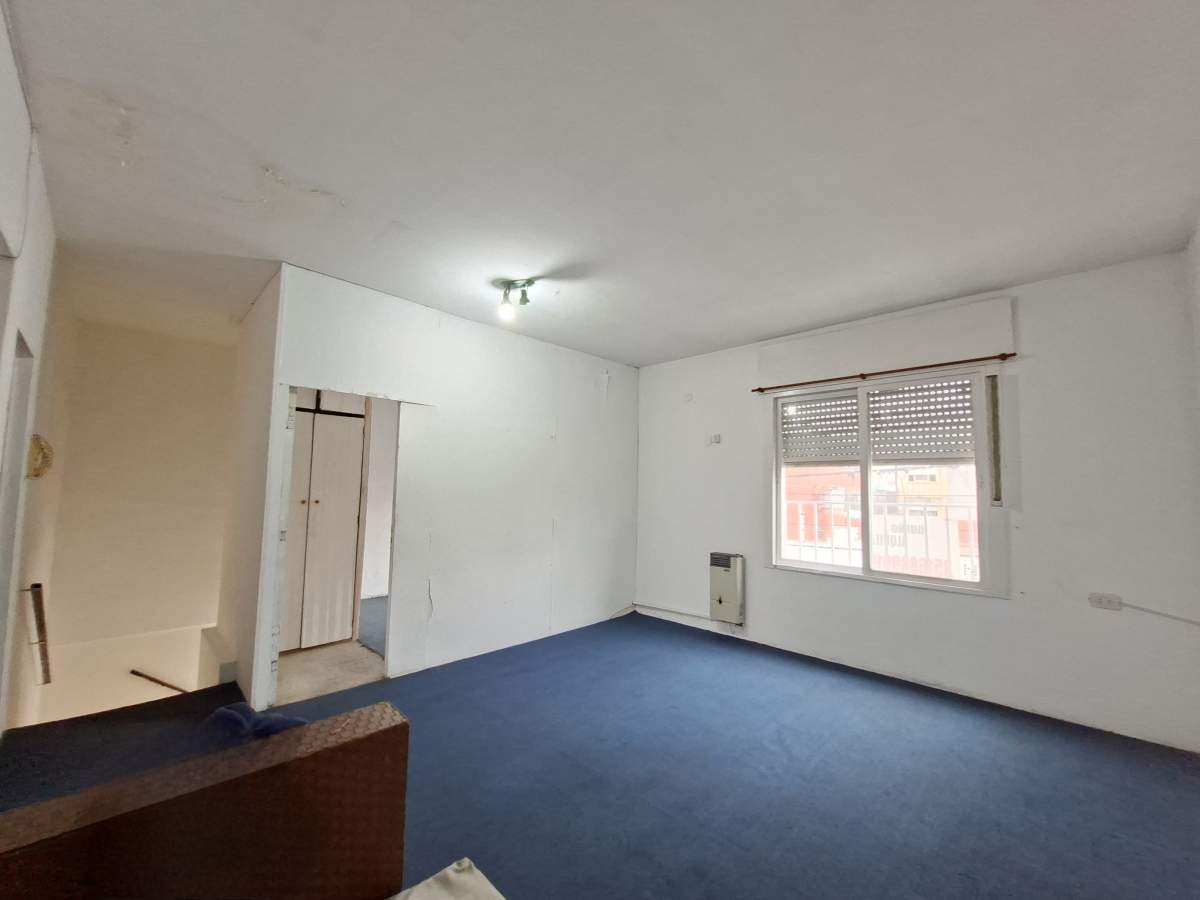 VENTA CASA 4 DORMITORIOS ALBERDI