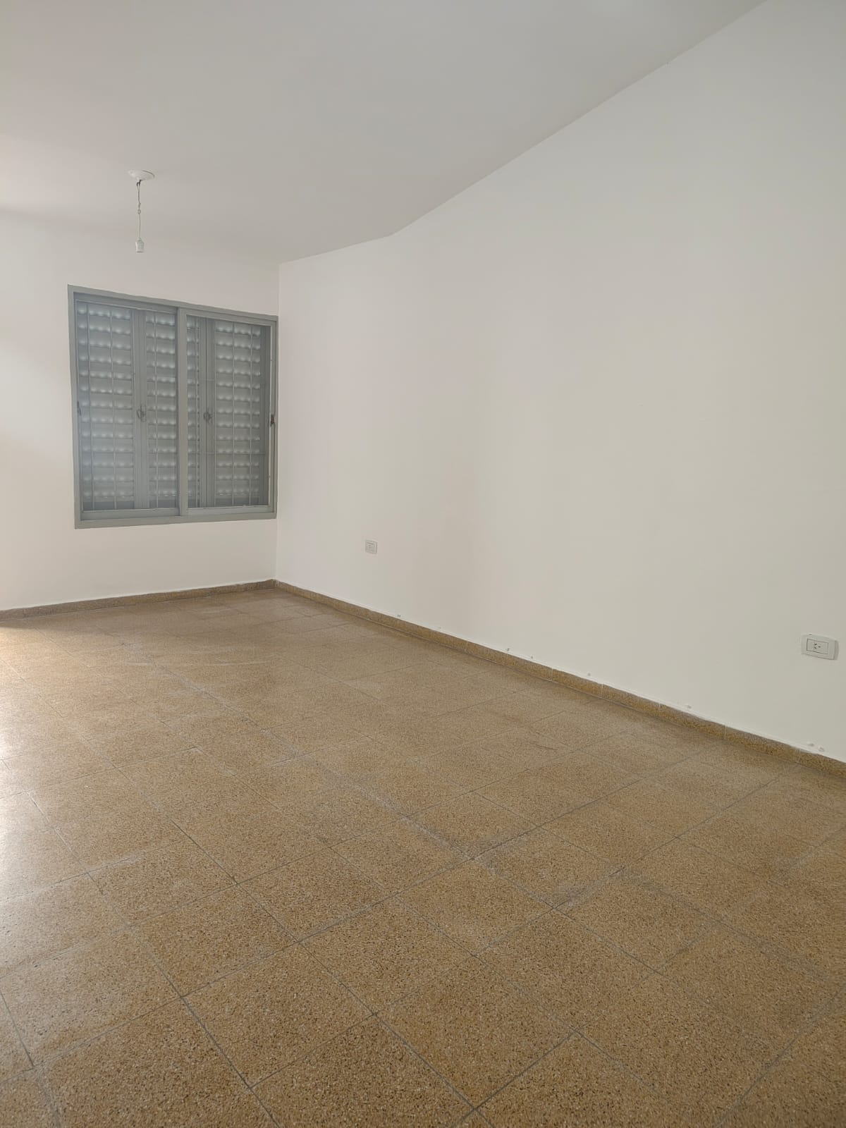 GMLPROPIEDADES ALQUILA DPTO EN B CRISOL SUR