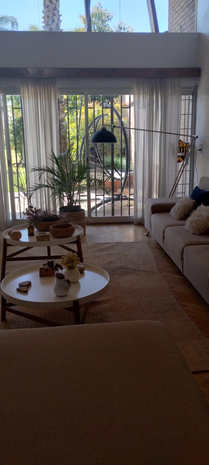 ALQUILER CERRO DE LAS ROSAS PARA VIVIENDA E IDEAL PARA USO COMERCIAL