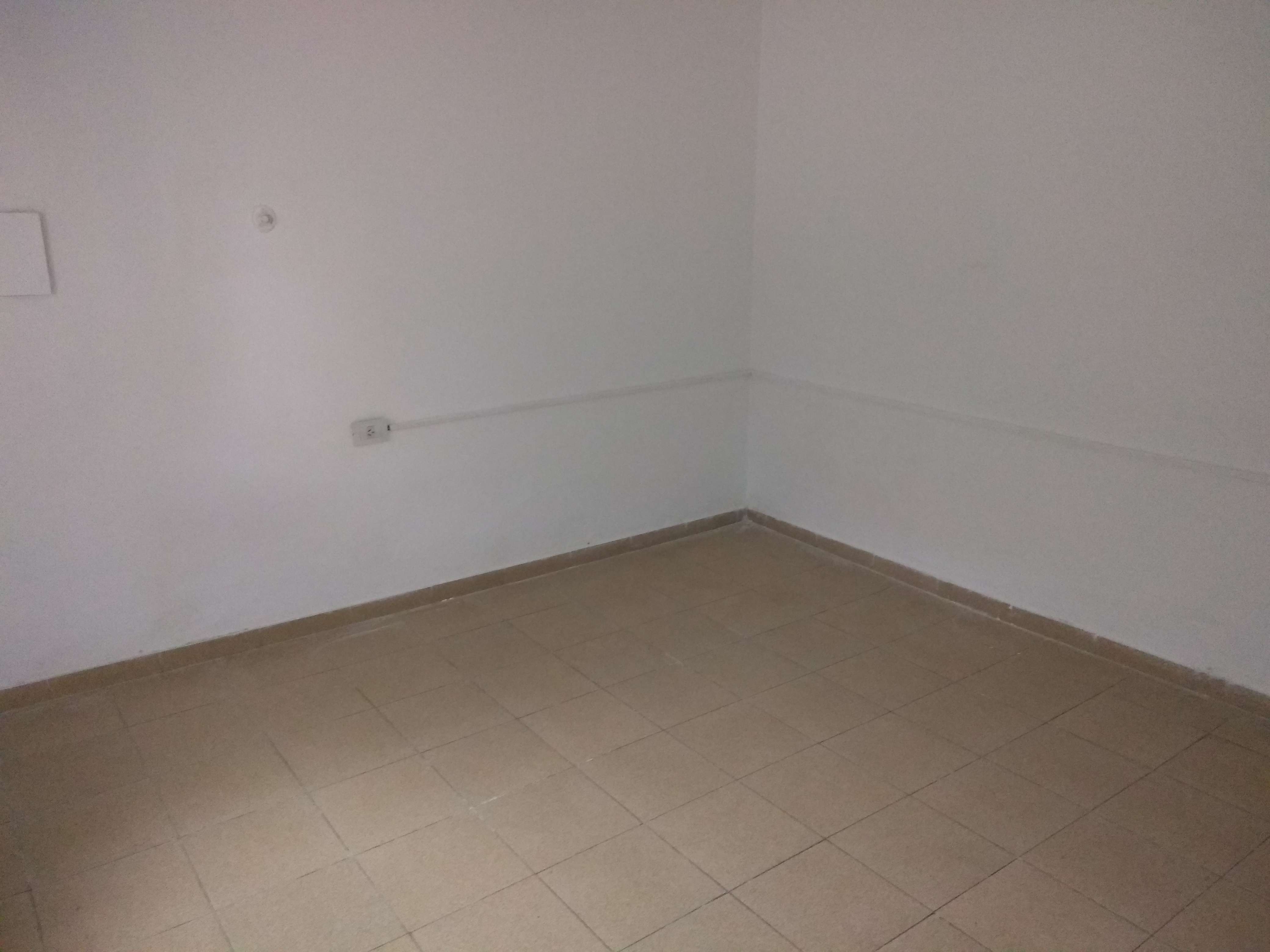 VILLA CABRERA - ARGAÑARAS 1786 - CASA 2 DORMITORIOS EN ALQUILER