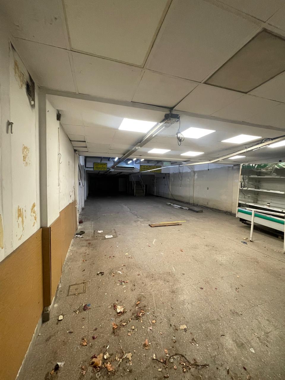 ¡OPORTUNIDAD ÚNICA! ALQUILAMOS  Ex Supermercado de 640m en Pleno Centro y Mercado Norte