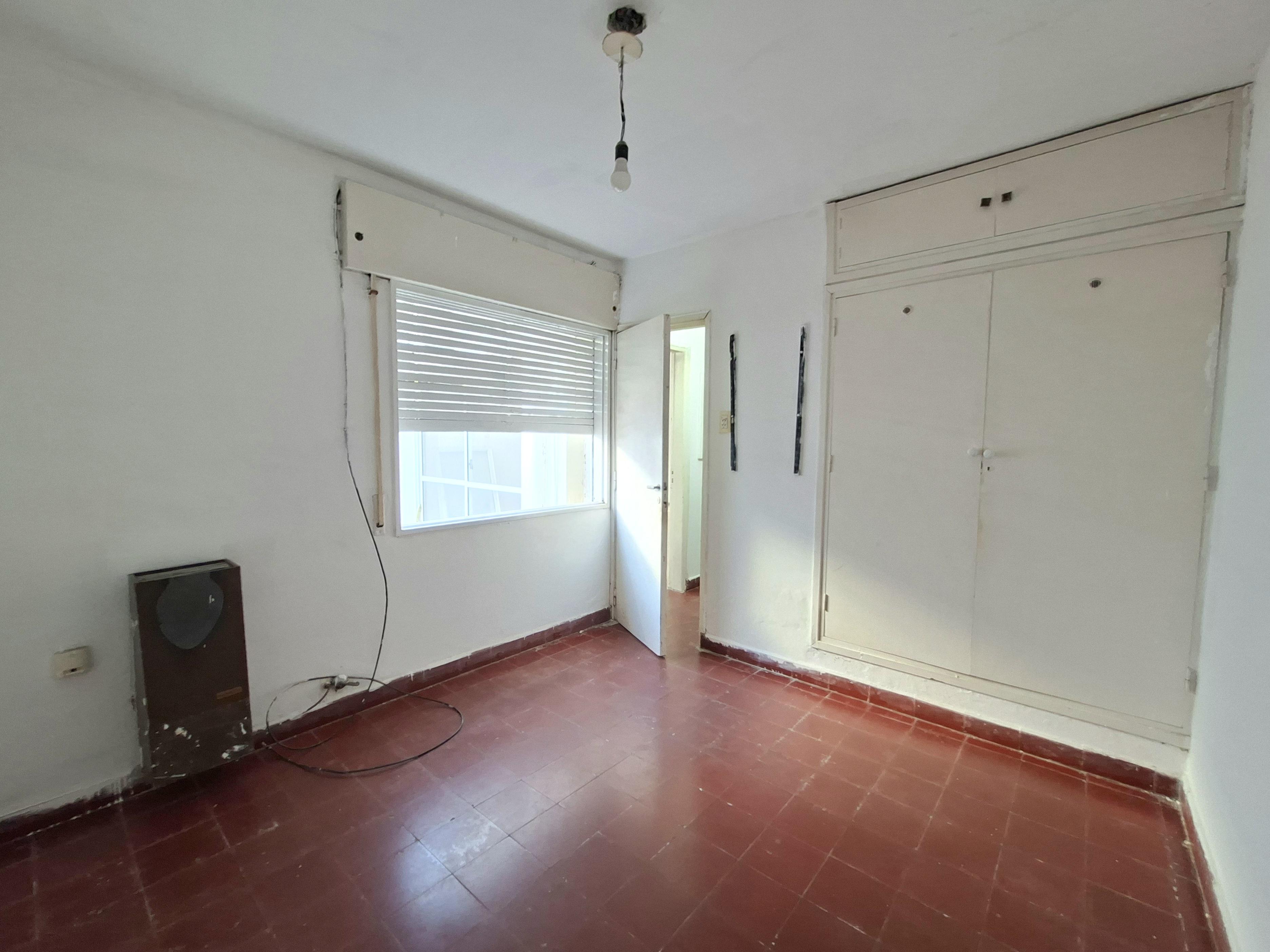 ALQUILER CASA DOS DORMITORIOS BARRIO JARDÍN