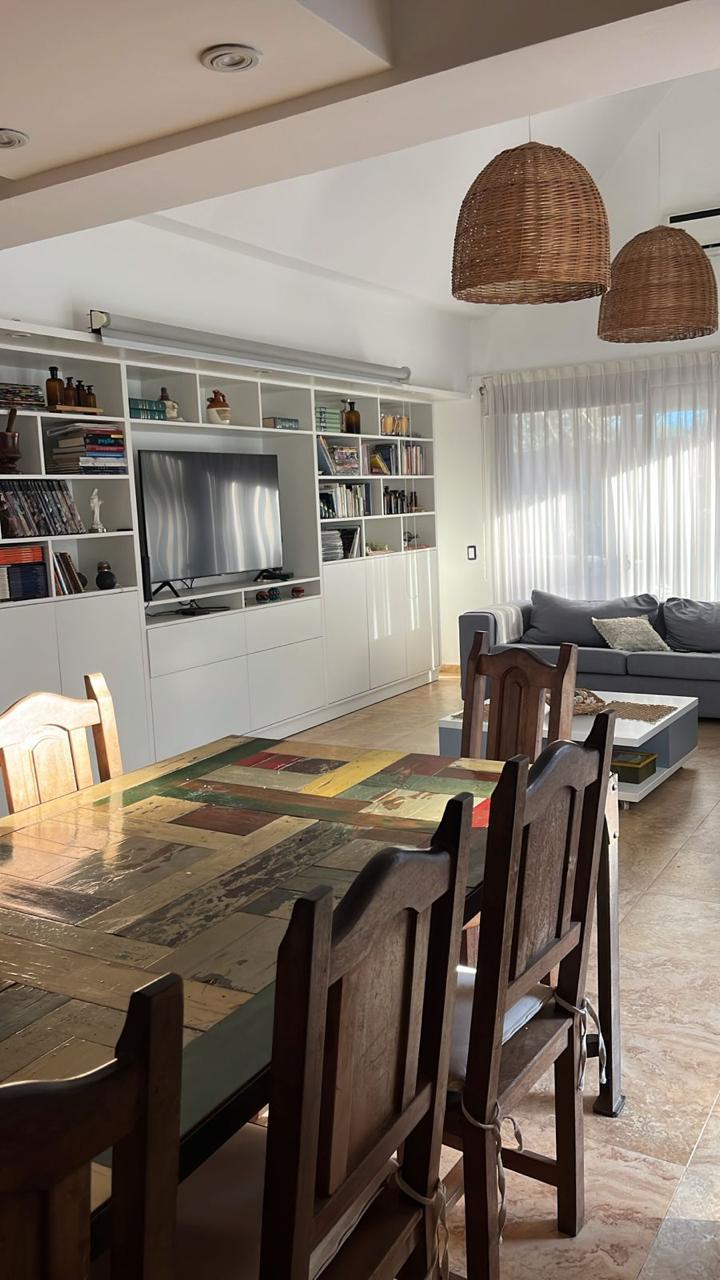 Alquiler Temporal Villa Allende Gof - 5 Dormitorios