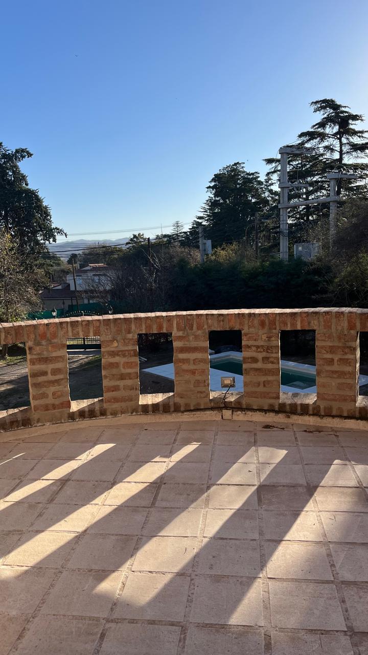 Alquiler Temporal Villa Allende Gof - 5 Dormitorios