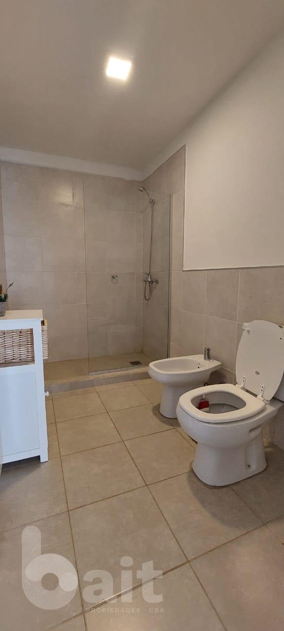 Venta duplex 3 dormitorios, con amenities en Cuesta Colorada