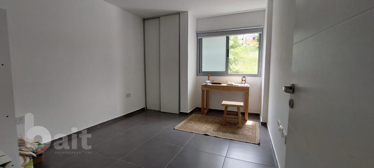 Venta duplex 3 dormitorios, con amenities en Cuesta Colorada