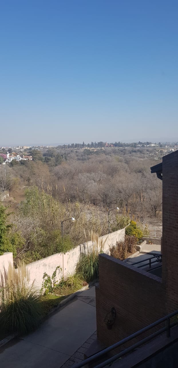 Vendo departamento 2 dormitorios  Housing Cerro de las Rosas