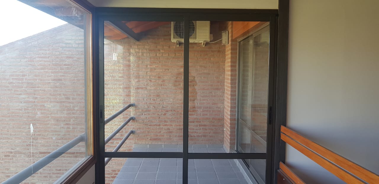 Vendo departamento 2 dormitorios  Housing Cerro de las Rosas