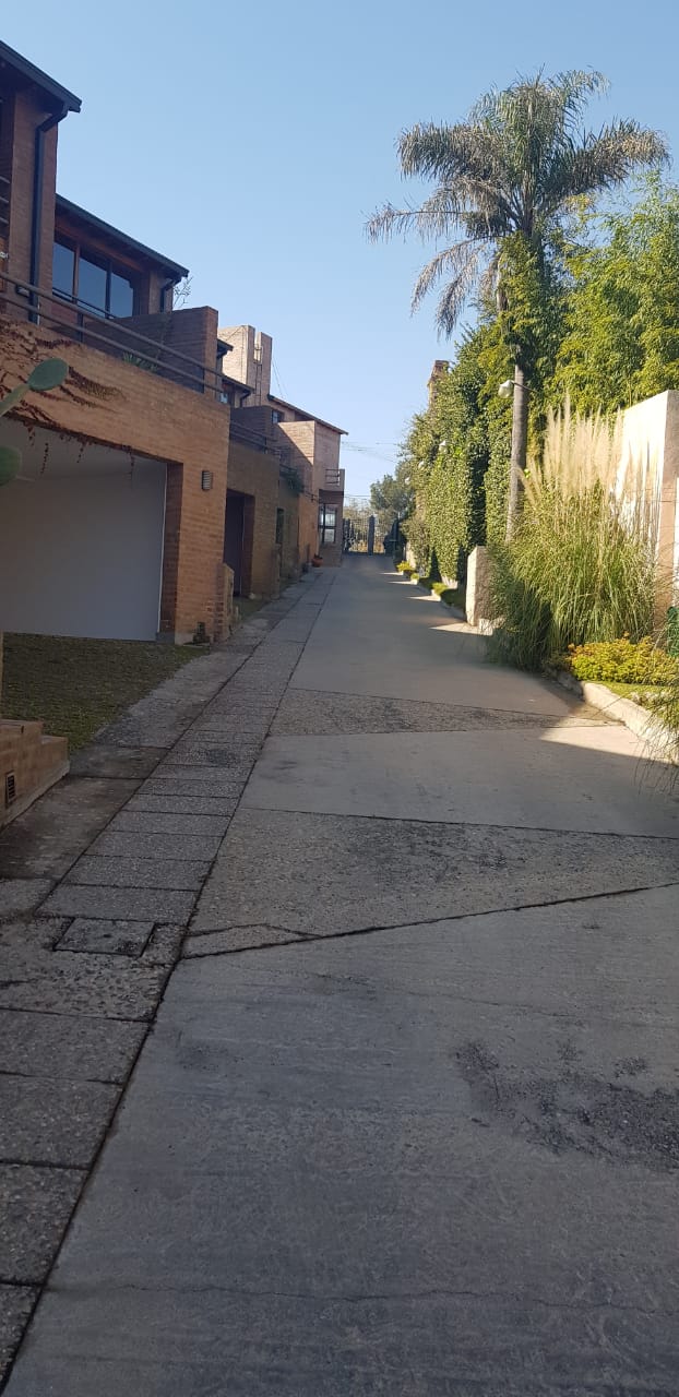 Vendo departamento 2 dormitorios  Housing Cerro de las Rosas