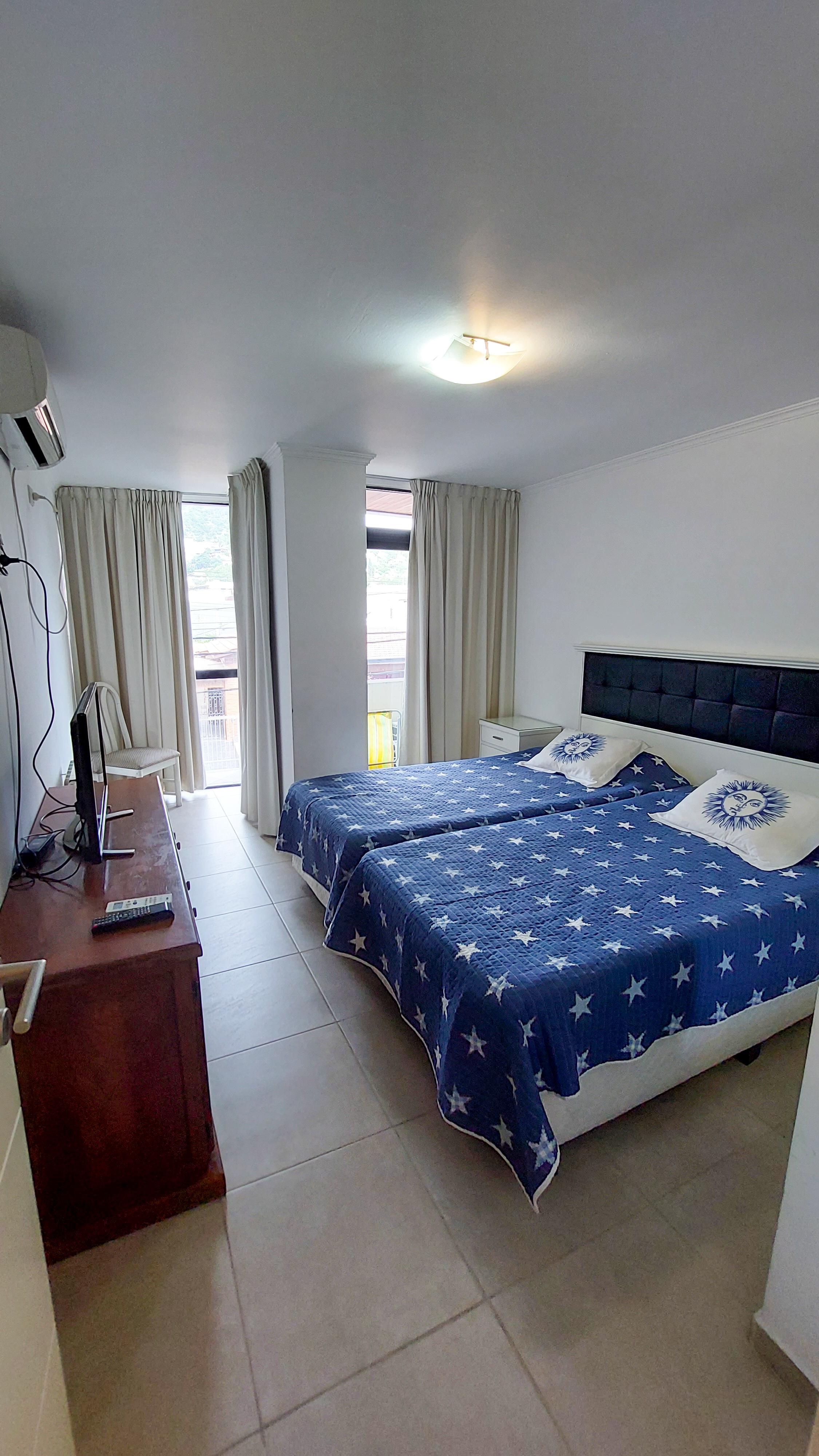 ¡VACACIONES SOÑADAS EN VILLA CARLOS PAZ!  DEPTO CON PILETA Y VISTA A LAS MONTAÑAS
