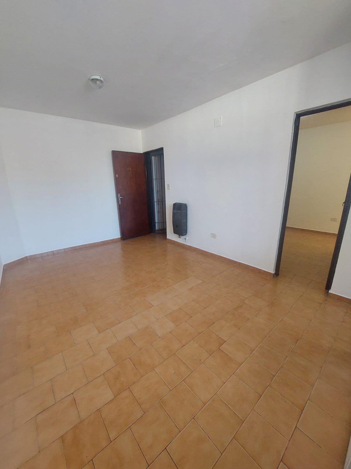 Alquiler - Departamento 1 dormitorio Barrio General Bustos