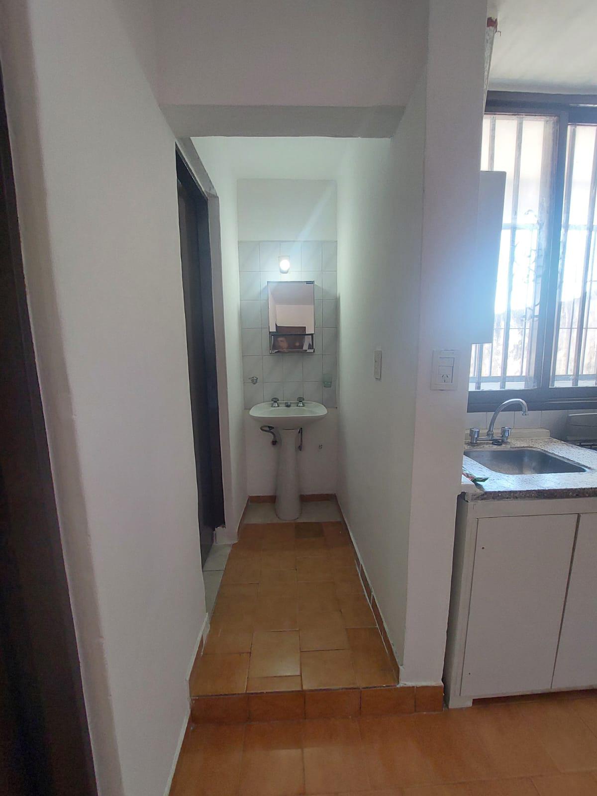 Alquiler - Departamento 1 dormitorio Barrio General Bustos