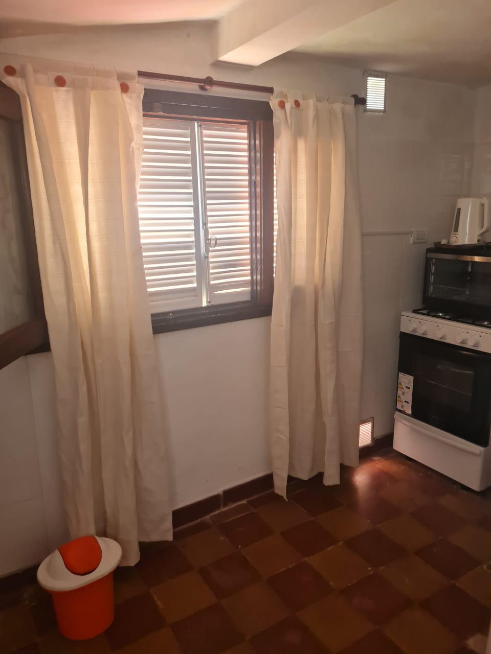 Casa En Alquiler 3 dormitorios Tanti