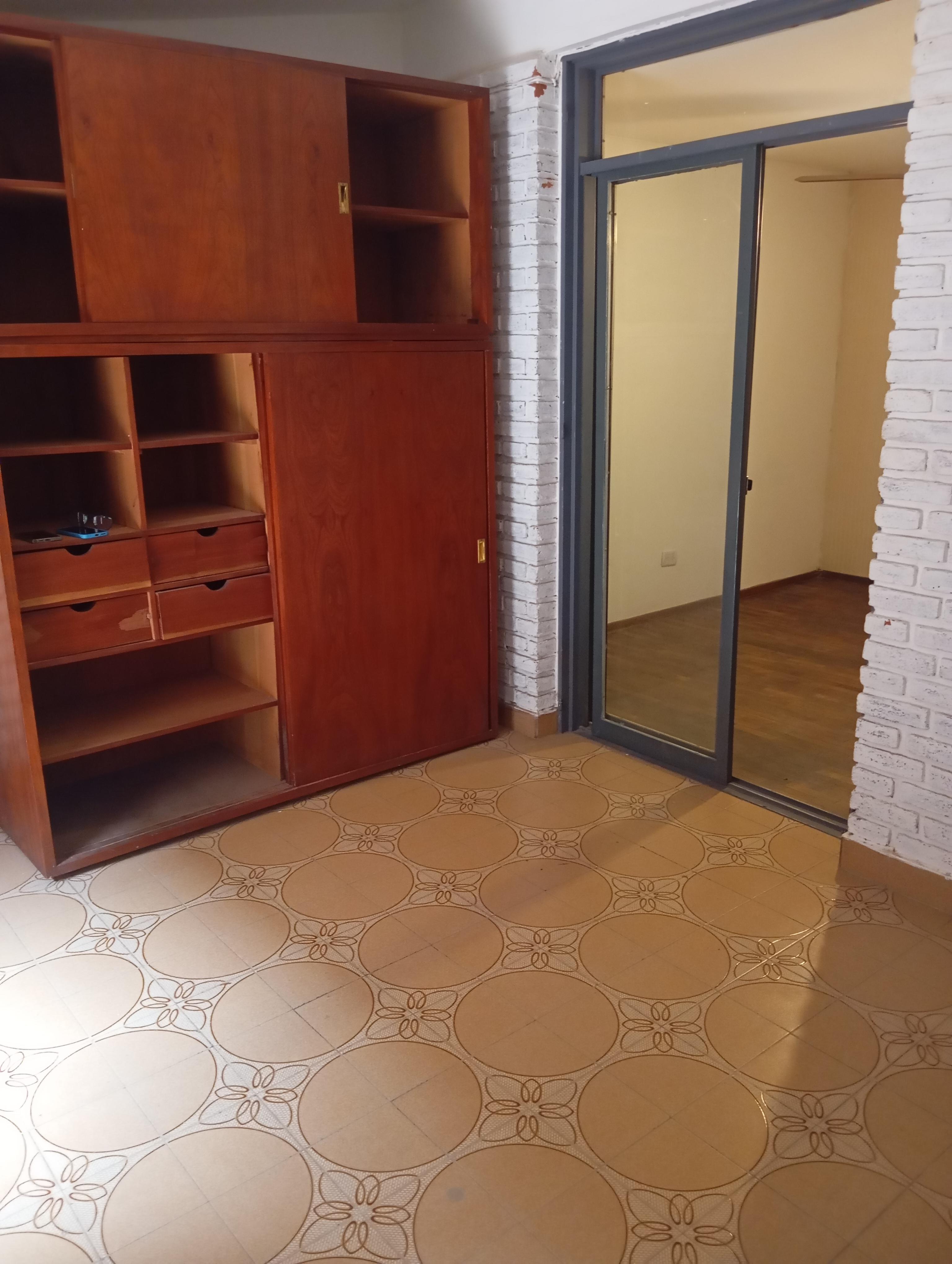 Alq. Dpto c2 dorm y patio.B Nueva Córdoba.