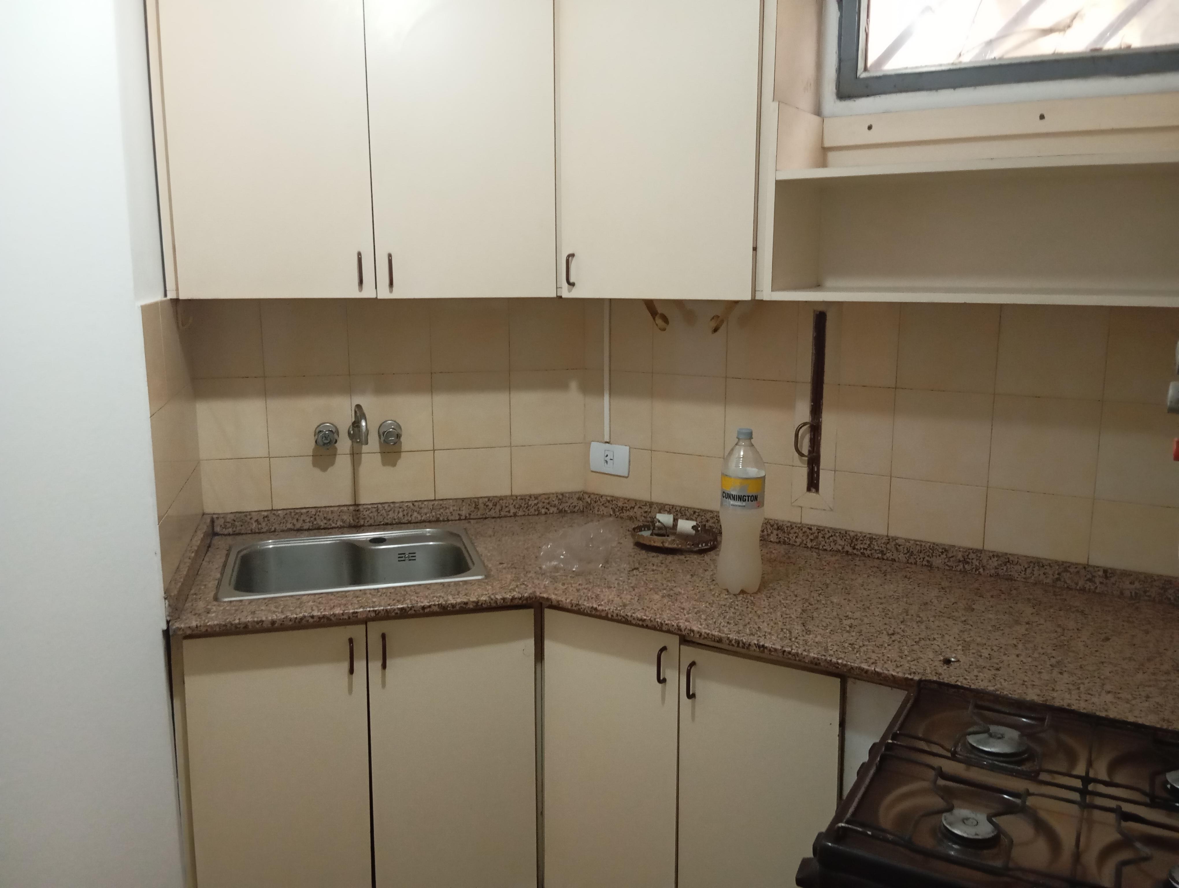 Alq. Dpto c2 dorm y patio.B Nueva Córdoba.