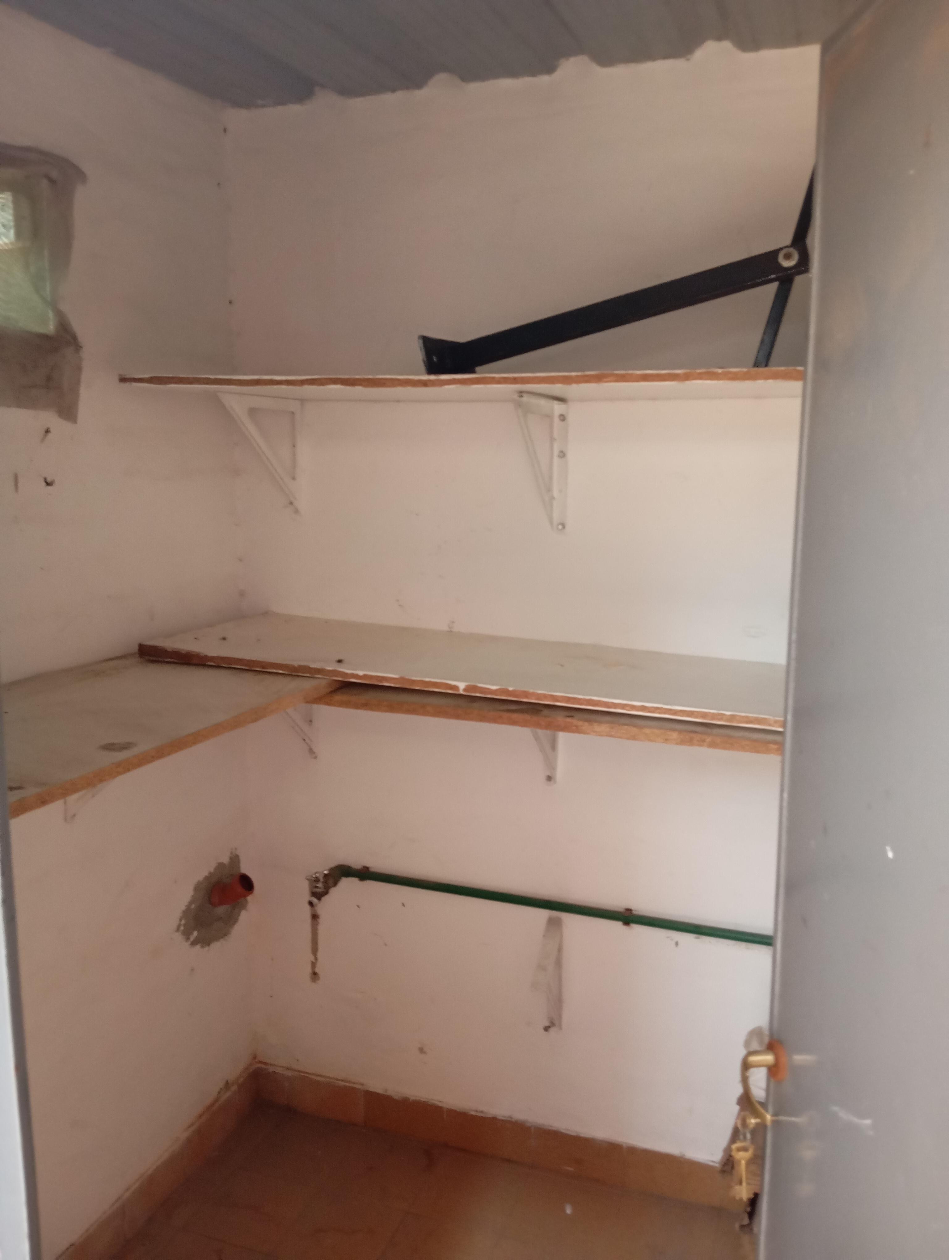 Alq. Dpto c2 dorm y patio.B Nueva Córdoba.