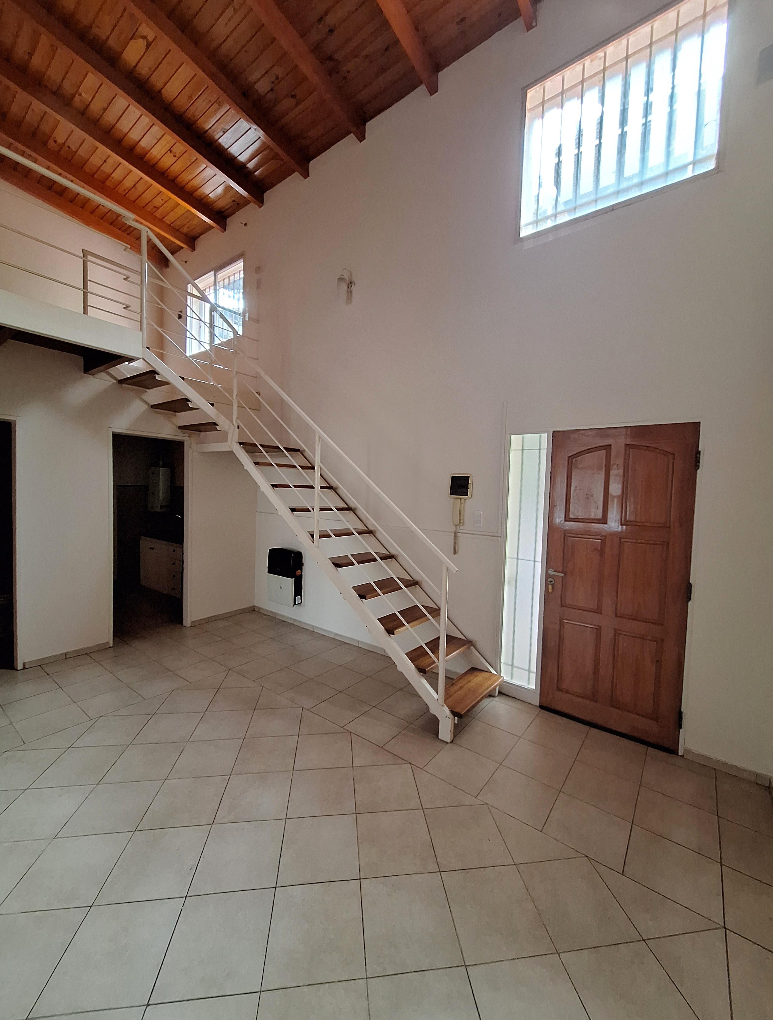 Alquiler -Alto Alberdi -27 de abril 2801-Dúplex- 2 dormitorios