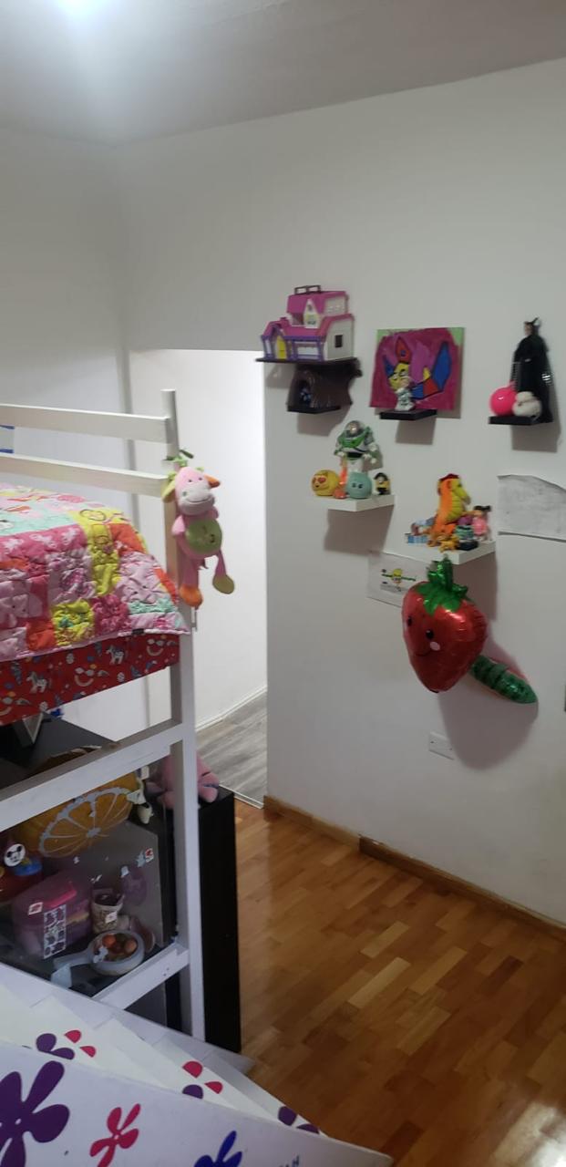 Excelente precio para una Amplia y cómoda casa en B Alta Córdoba de 4 Dormitorios!!!!