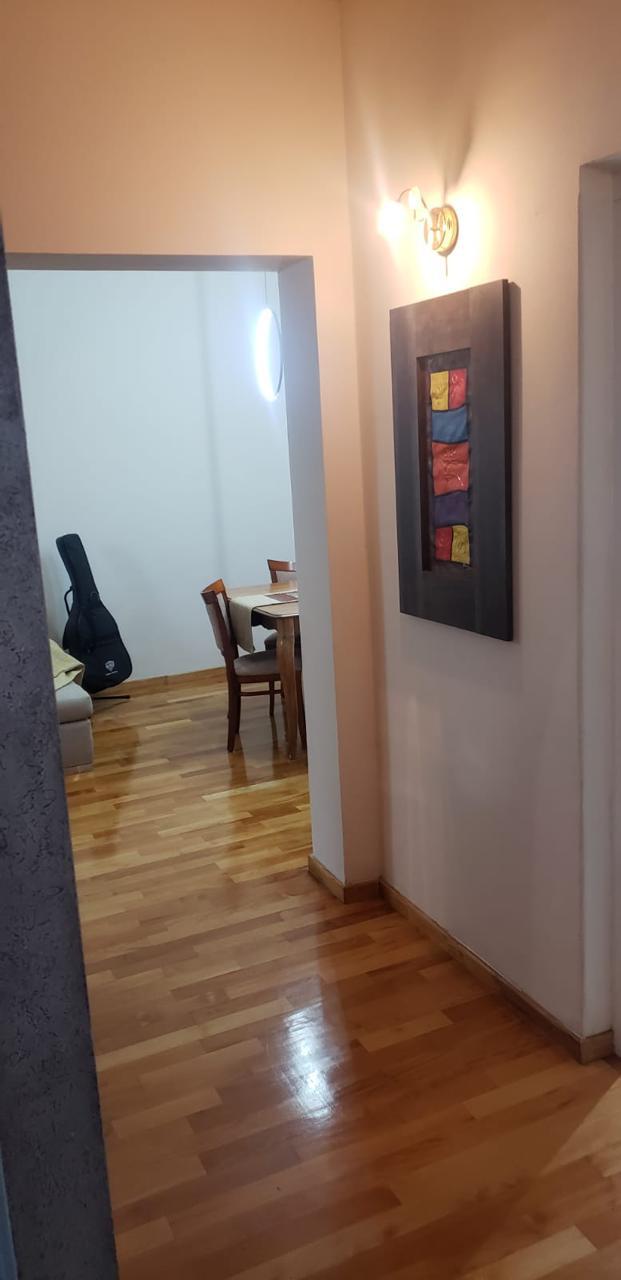 Excelente precio para una Amplia y cómoda casa en B Alta Córdoba de 4 Dormitorios!!!!