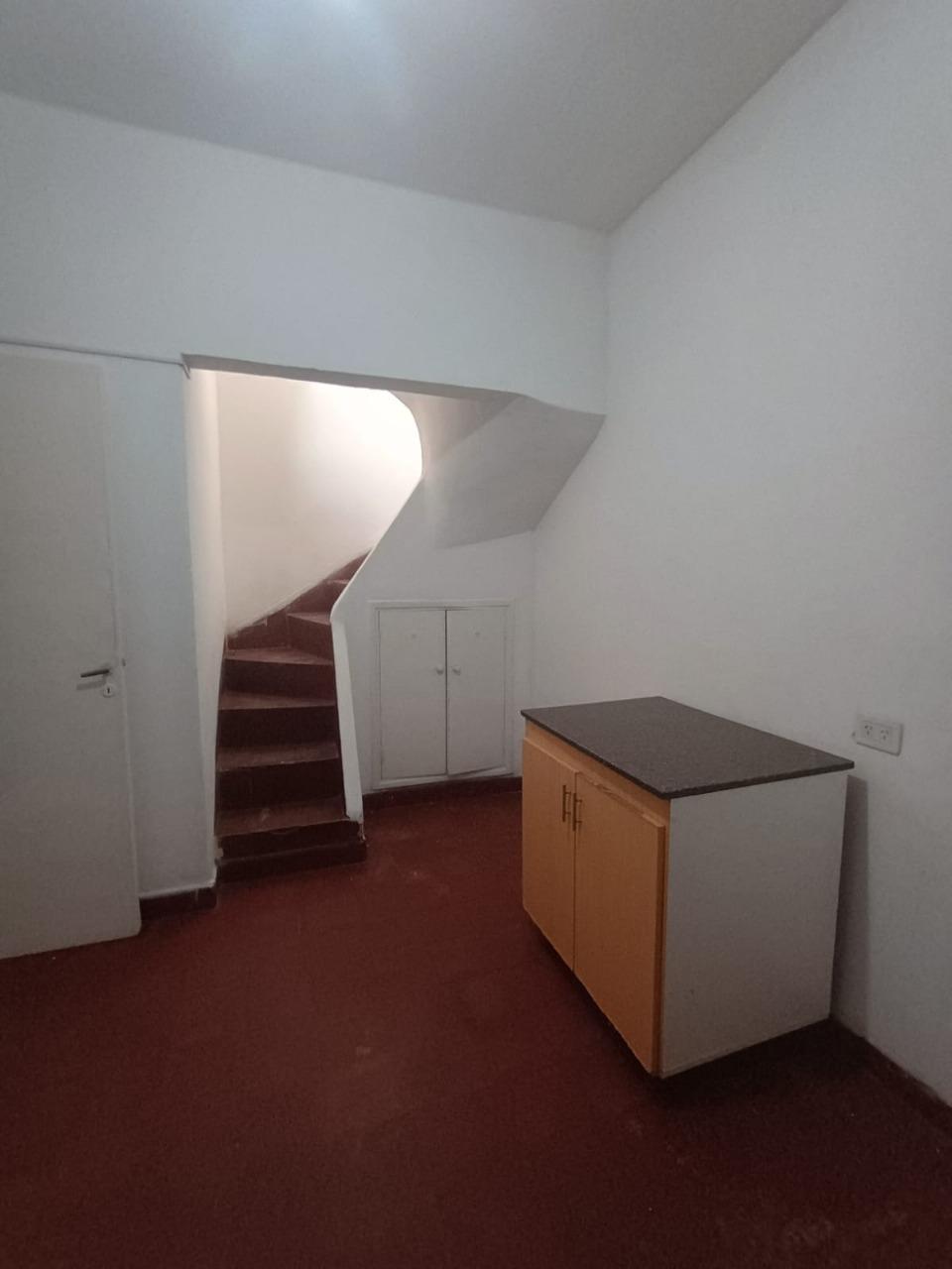 ALQUILER  PHDEPTO de  3 DORMITORIOS  TERRAZA CON ASADOR- A METROS AV.SABATTINI