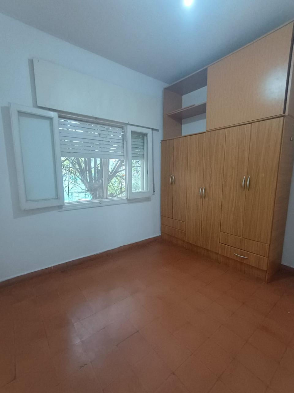 ALQUILER  PHDEPTO de  3 DORMITORIOS  TERRAZA CON ASADOR- A METROS AV.SABATTINI