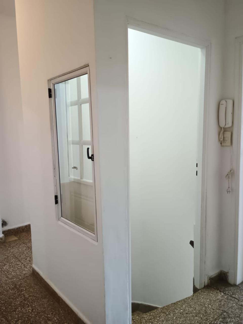 ALQUILER  PHDEPTO de  3 DORMITORIOS  TERRAZA CON ASADOR- A METROS AV.SABATTINI