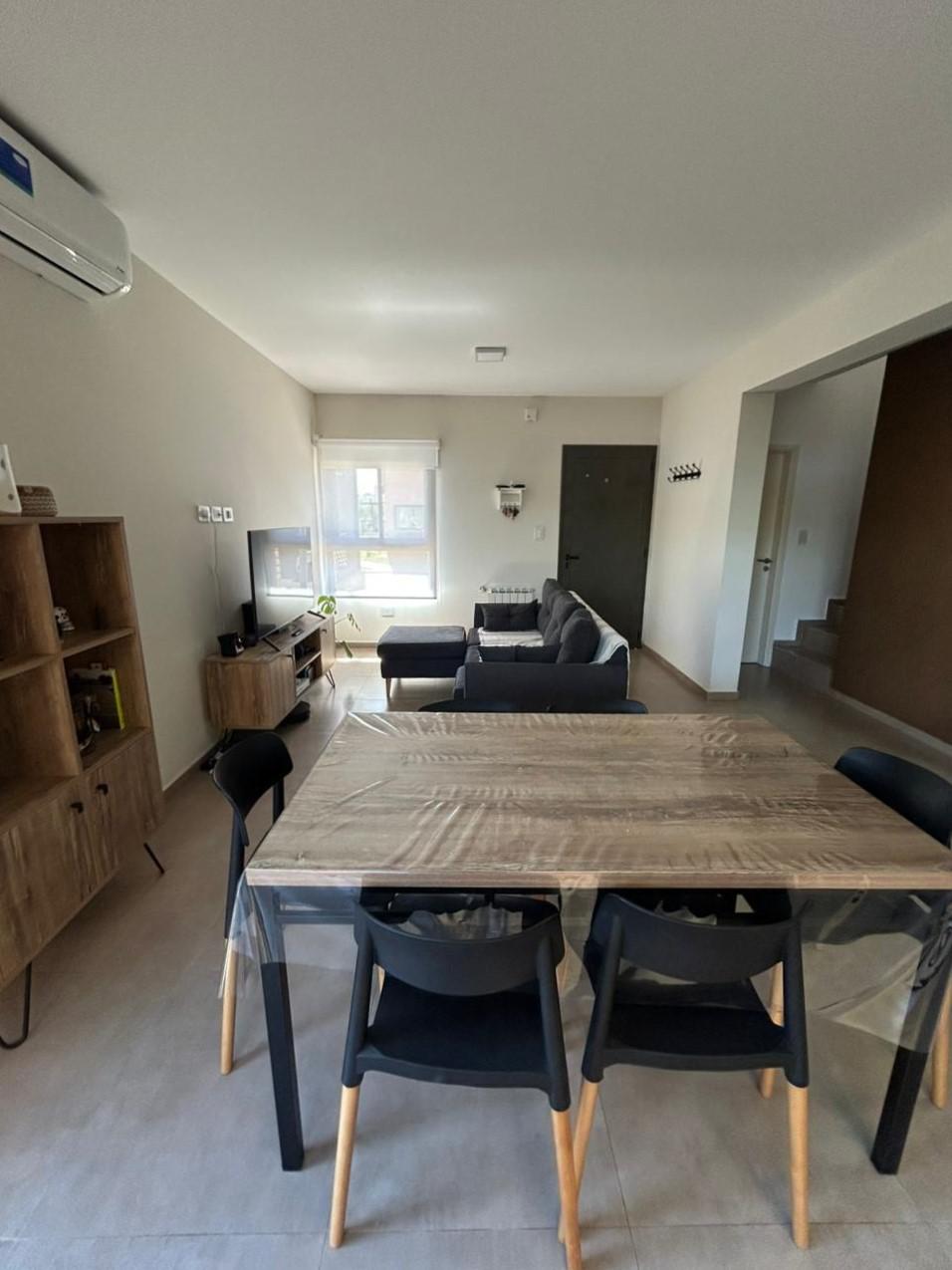 VENDO DUPLEX MIRADORES DE MANANTIALES I EXCELENTE UBICACIÓN