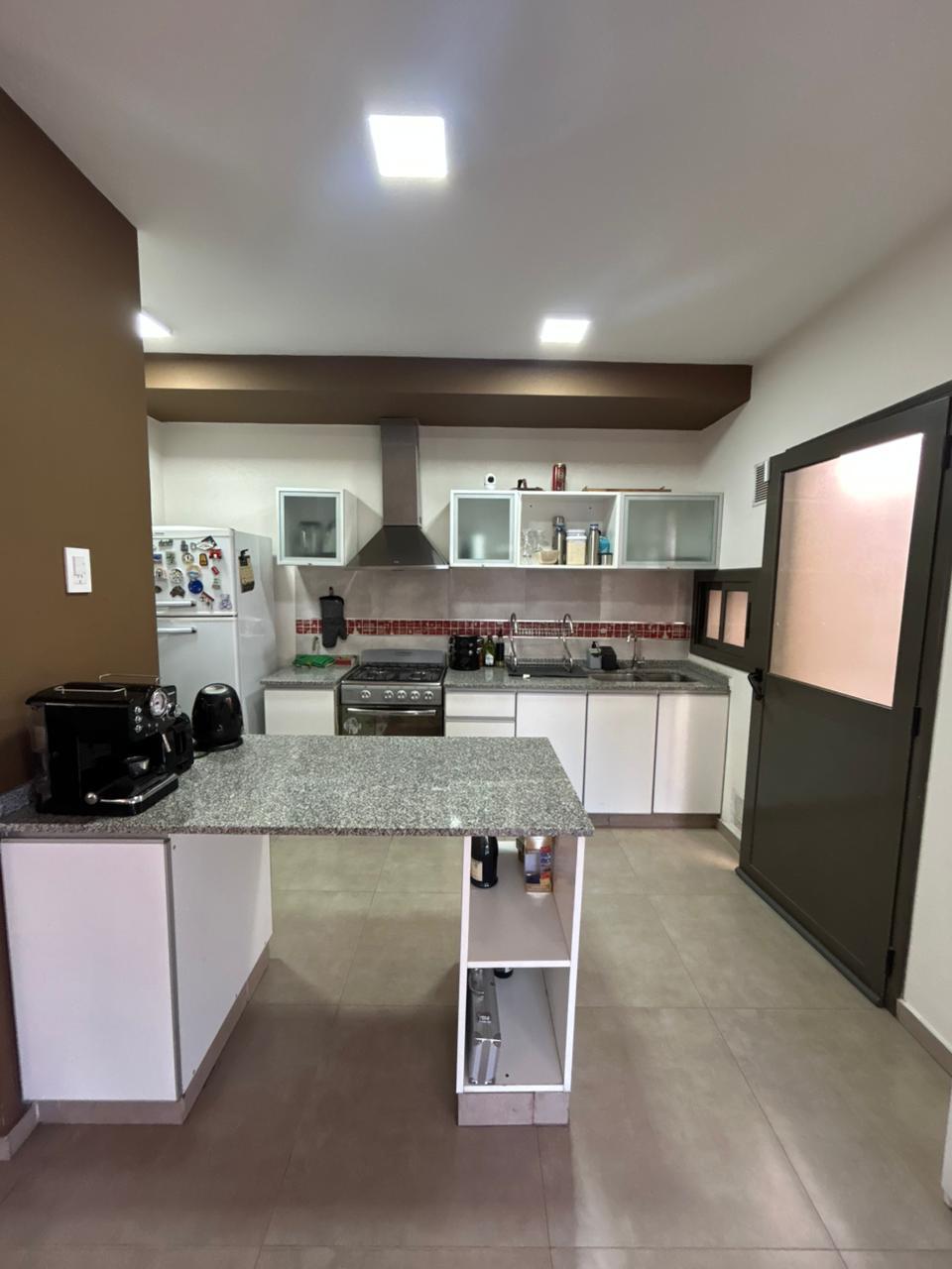 VENDO DUPLEX MIRADORES DE MANANTIALES I EXCELENTE UBICACIÓN