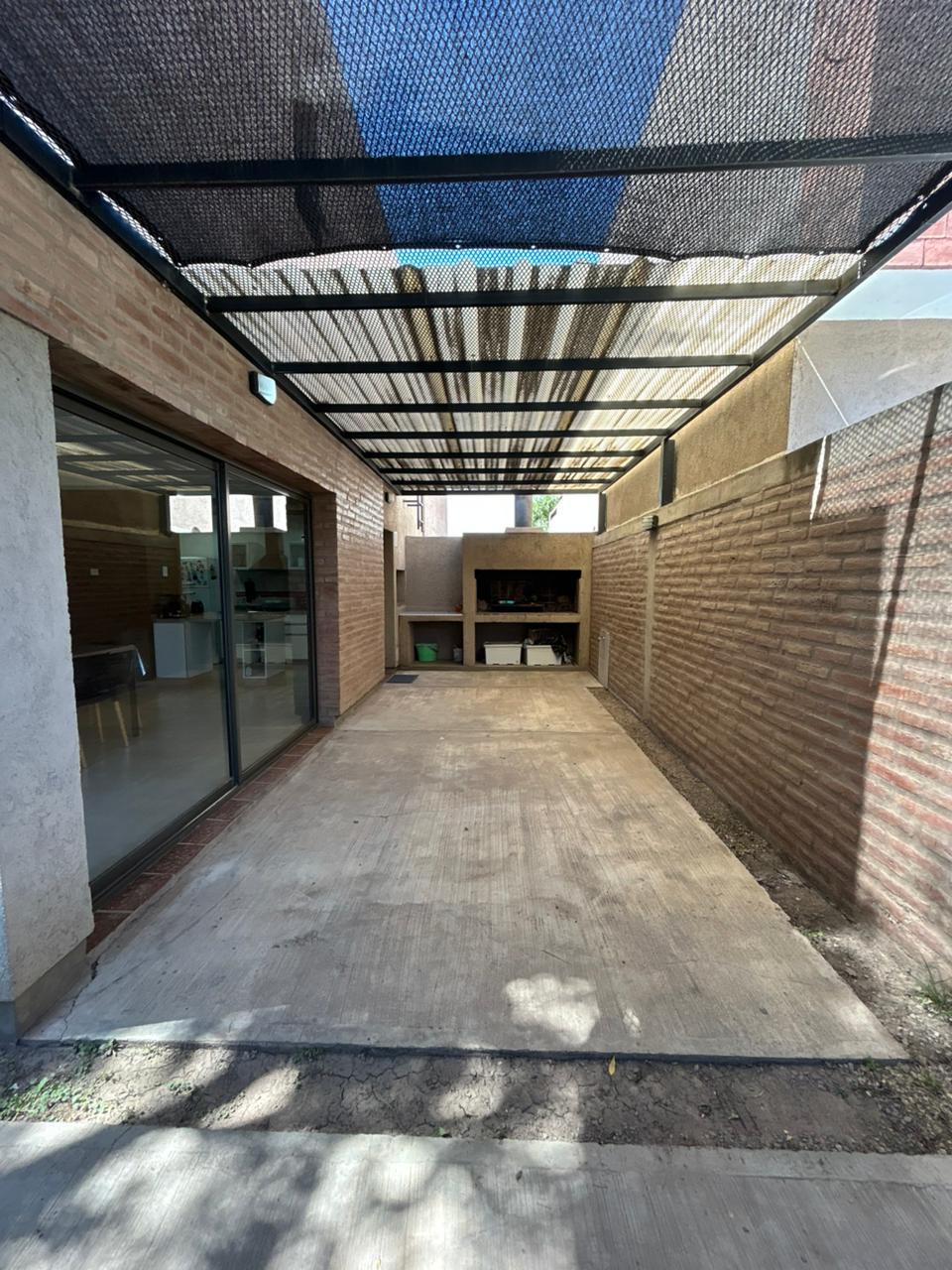 VENDO DUPLEX MIRADORES DE MANANTIALES I EXCELENTE UBICACIÓN