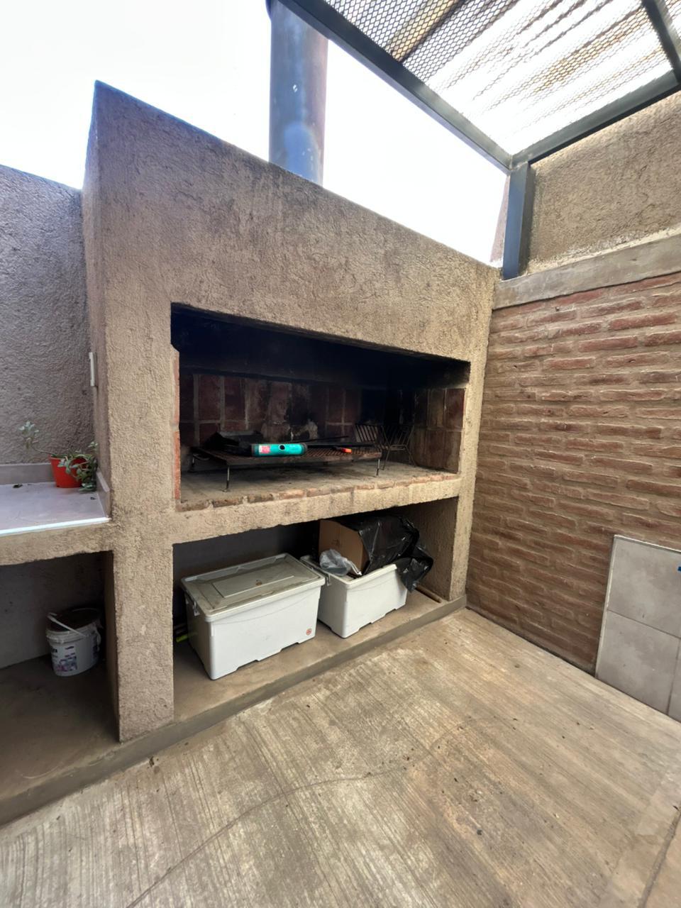 VENDO DUPLEX MIRADORES DE MANANTIALES I EXCELENTE UBICACIÓN