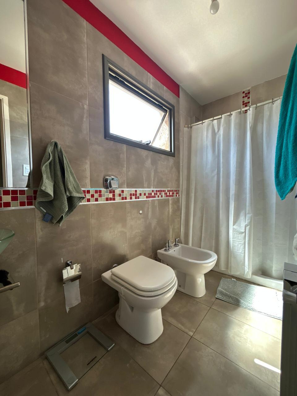 VENDO DUPLEX MIRADORES DE MANANTIALES I EXCELENTE UBICACIÓN