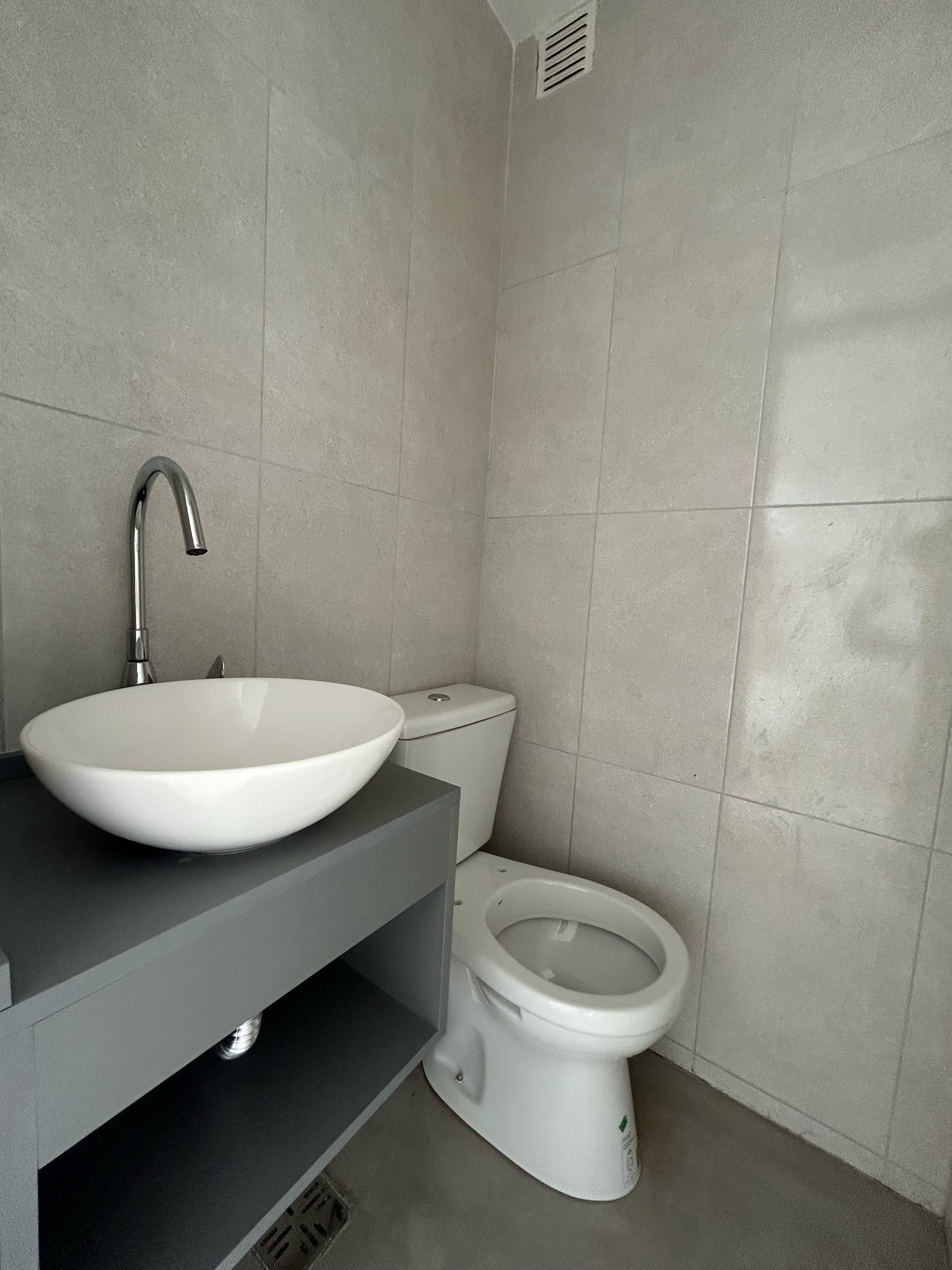 VENTA DUPLEX 2 DORMITORIOS PATIO COCHERA ESCRITURA - LA PAMPA 471