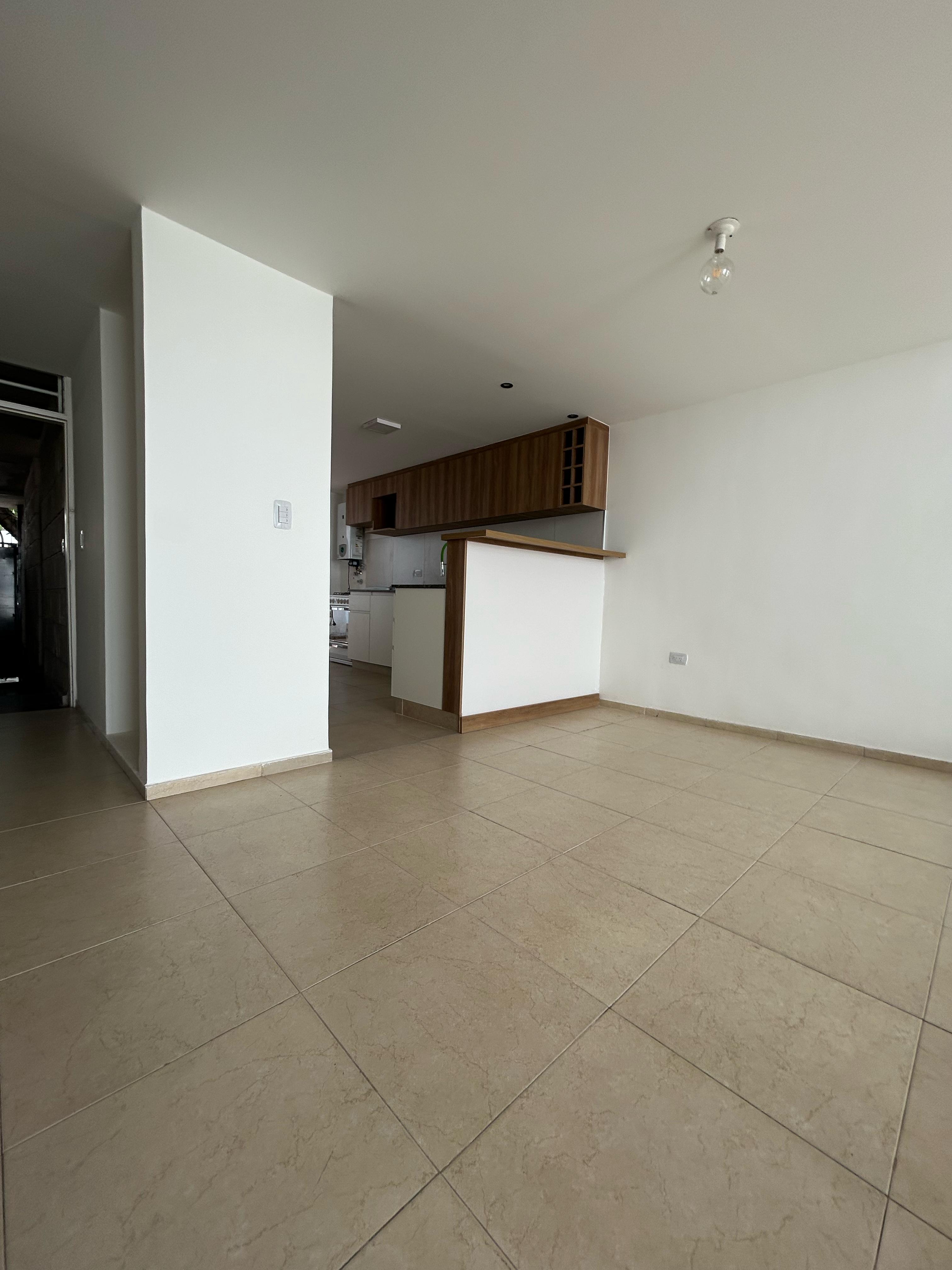 VENTA DUPLEX 2 DORMITORIOS PATIO COCHERA ESCRITURA - LA PAMPA 471