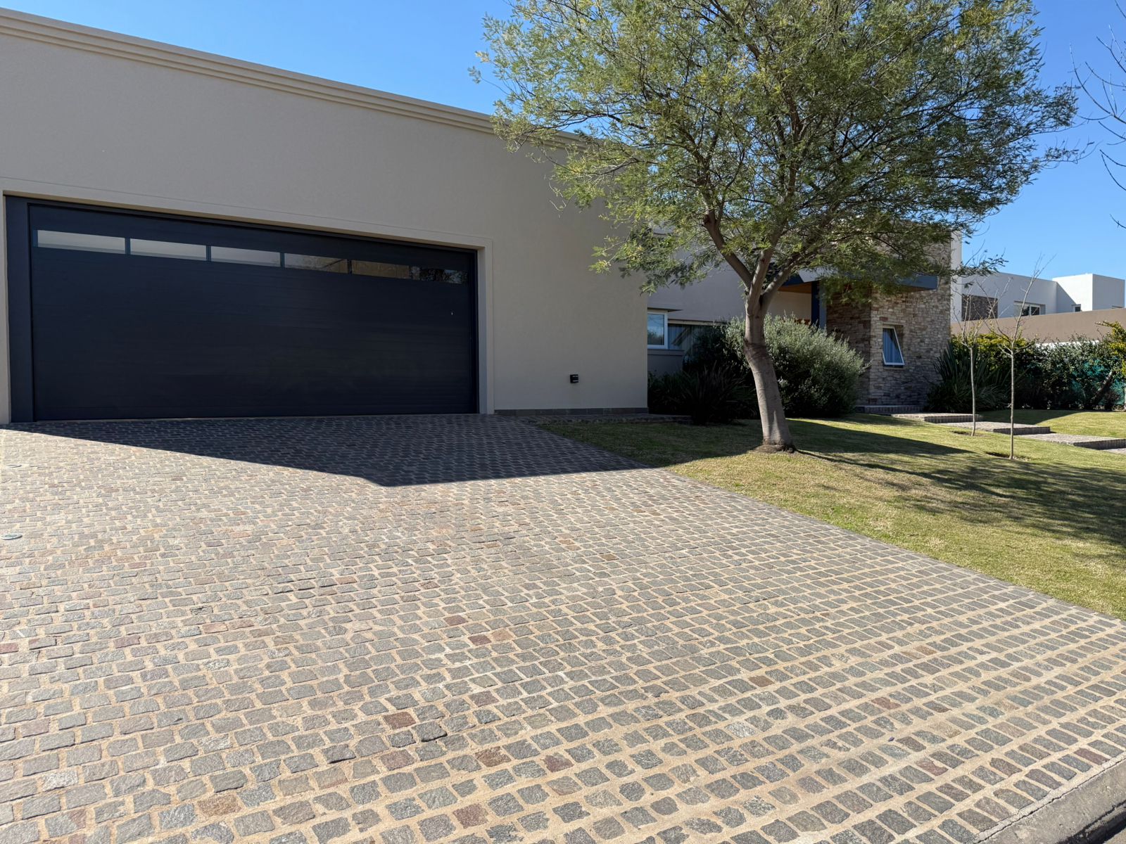 CASA 4 DORMITORIOS CAÑUELAS COUNTRY GOLF