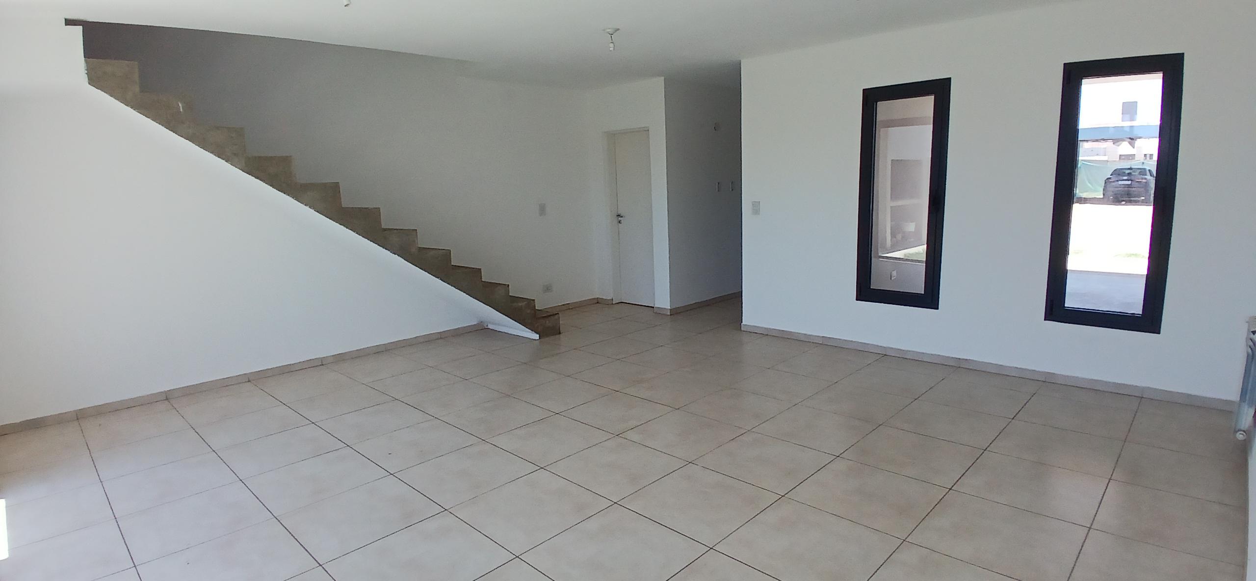 Duplex en Alquiler en Manantiales