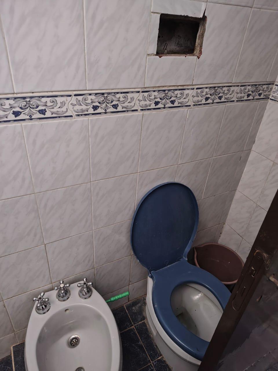 GMLPROPIEDADES VENDE HERMOSA PROPIEDAD EN B ITUZAINGO CALLE FULTON 7027.